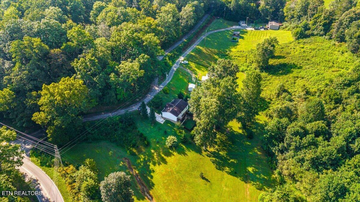124 Mac Ivey Lane Lafollette TN 37766