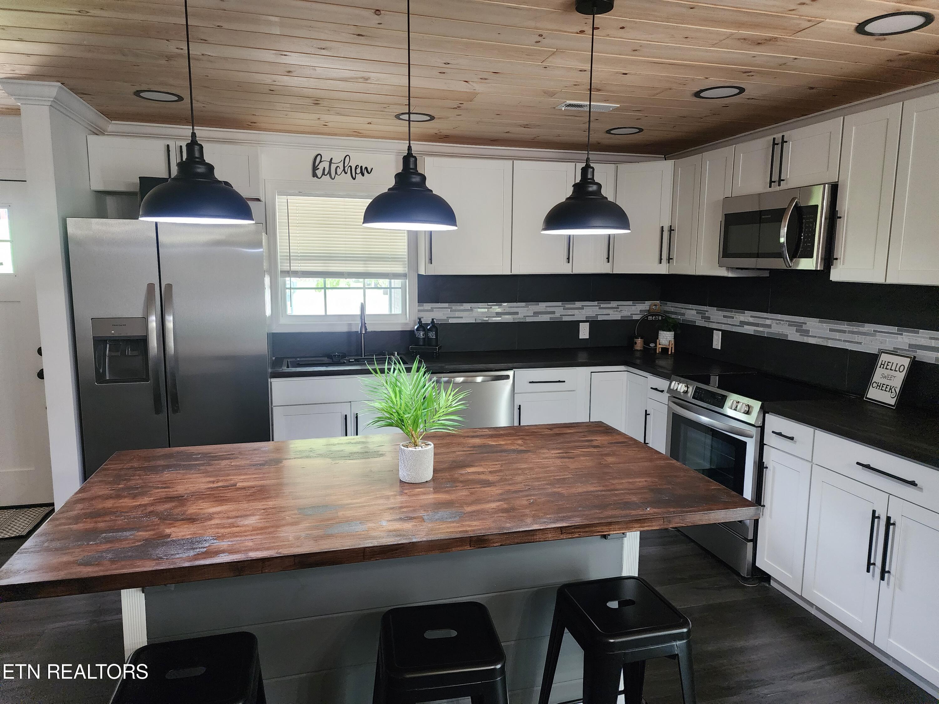 142 Firewood Lane Maryville TN 37803