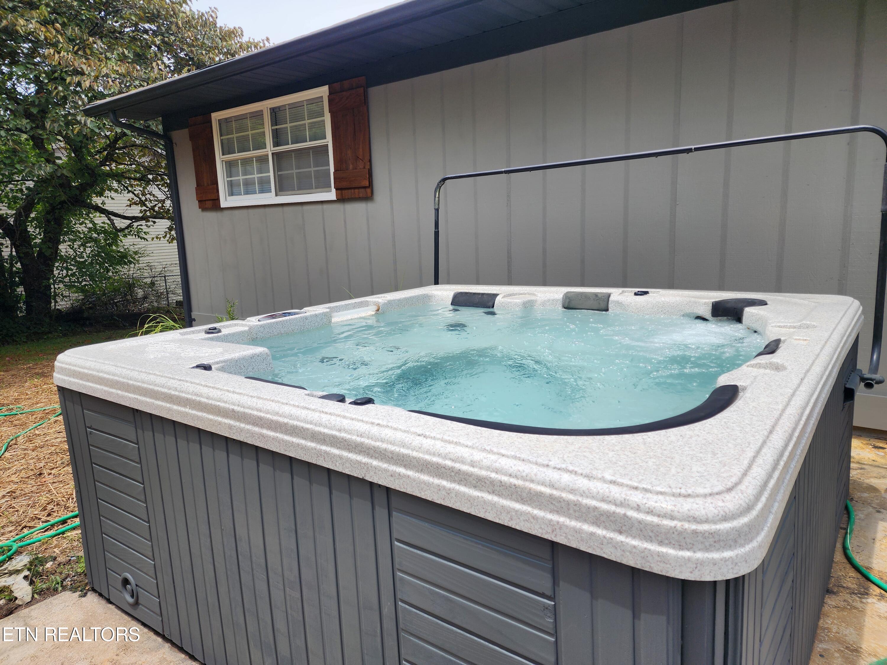 142 Firewood Lane Maryville TN 37803