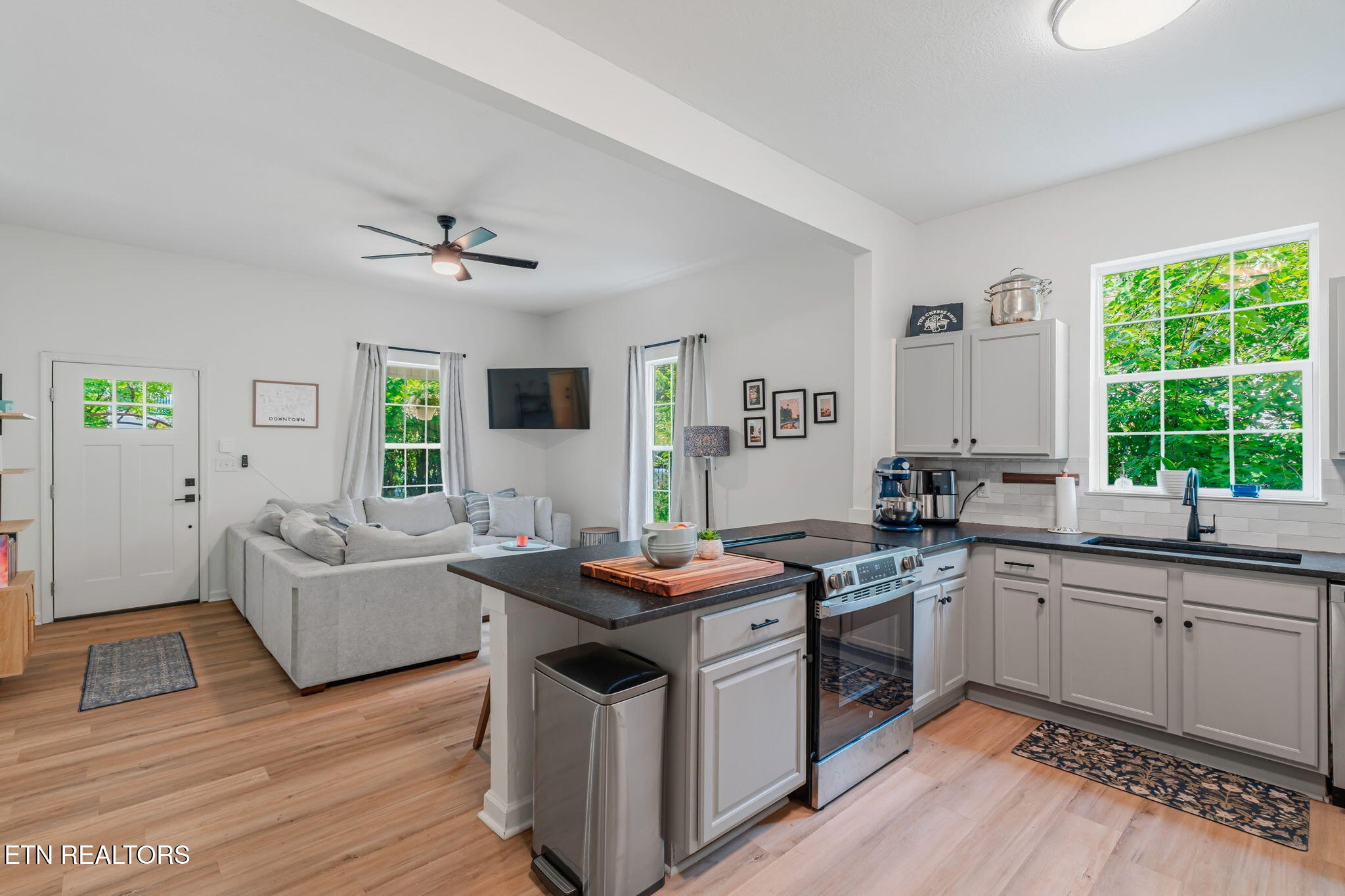 222 E Oldham Avenue Knoxville TN 37917