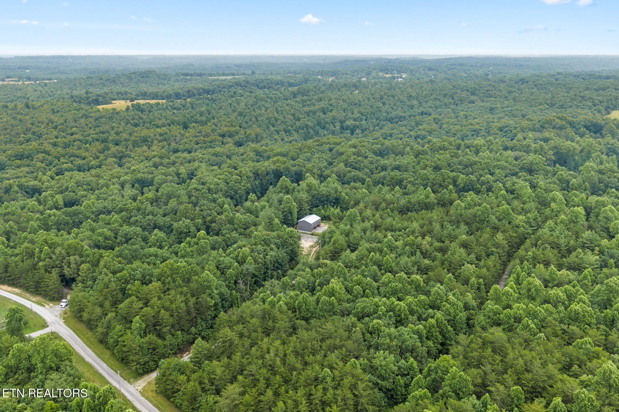 144 Charlie Jones Road Deer Lodge TN 37726
