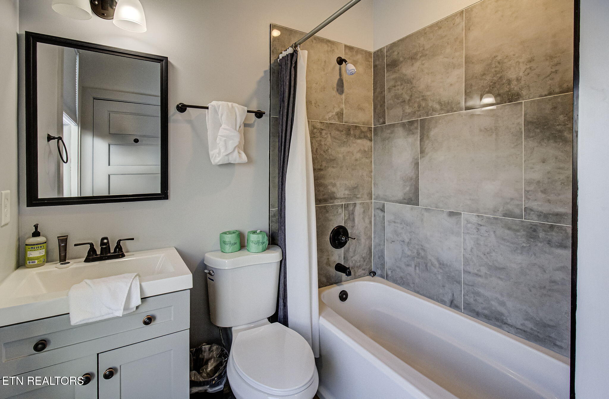 809 Chestnut Drive Gatlinburg TN 37738