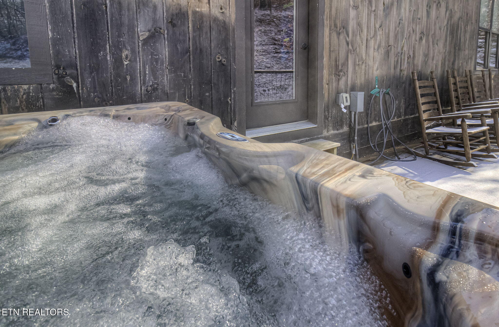 809 Chestnut Drive Gatlinburg TN 37738