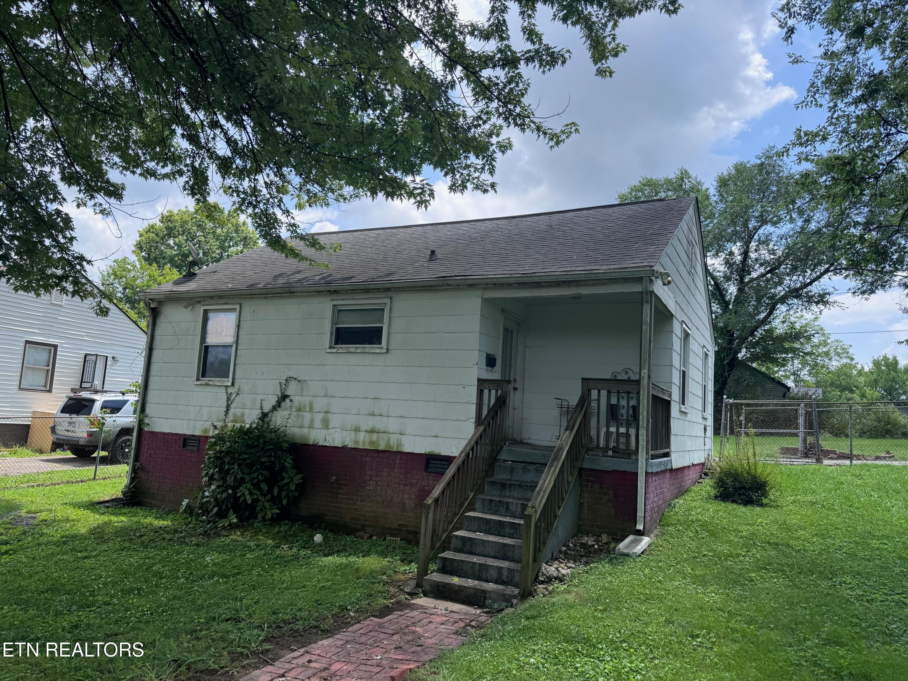 2014 Harold Avenue Knoxville TN 37915