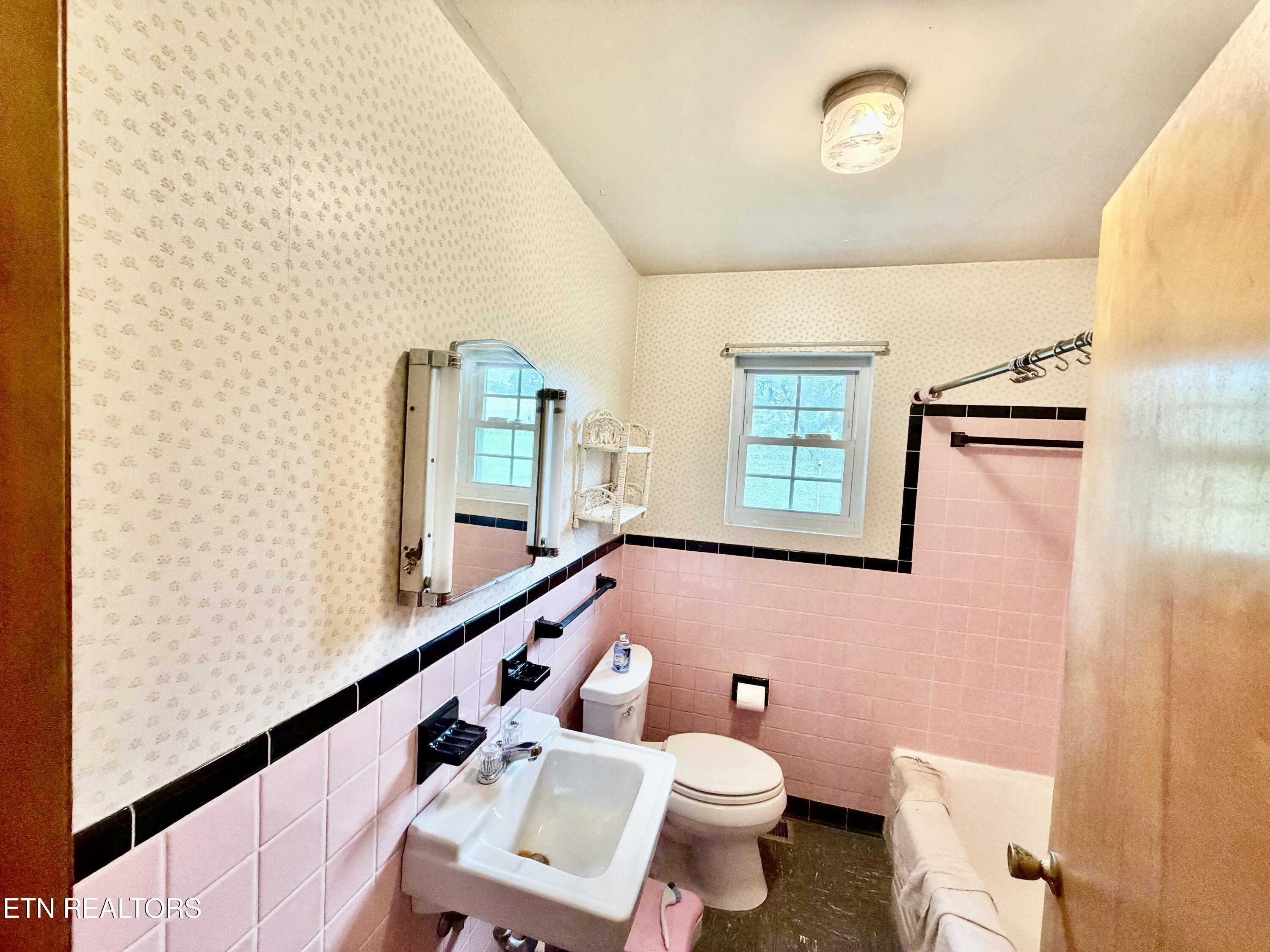 5126 E Morris Boulevard Morristown TN 37813