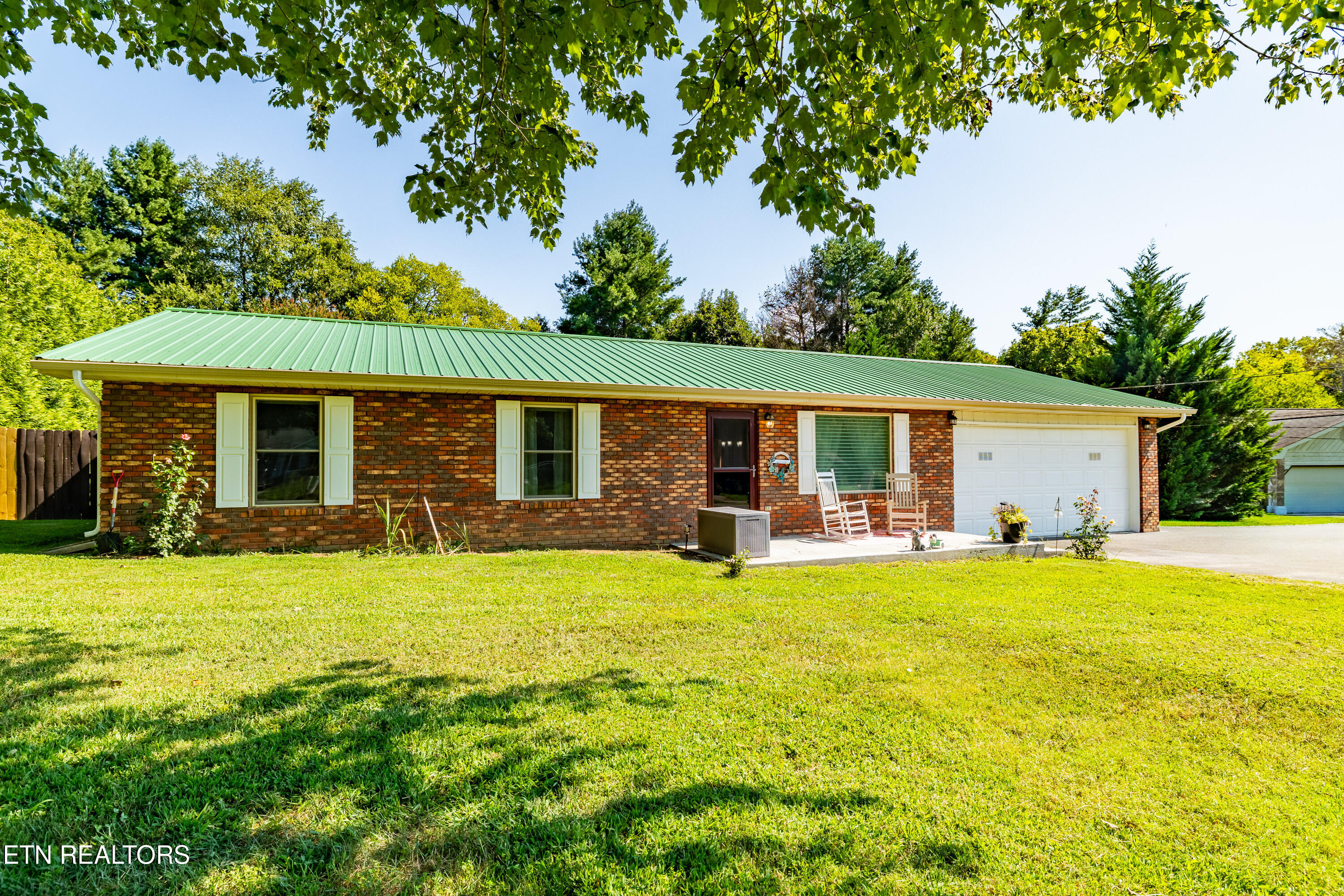 656 Dwight Lane Sevierville TN 37876