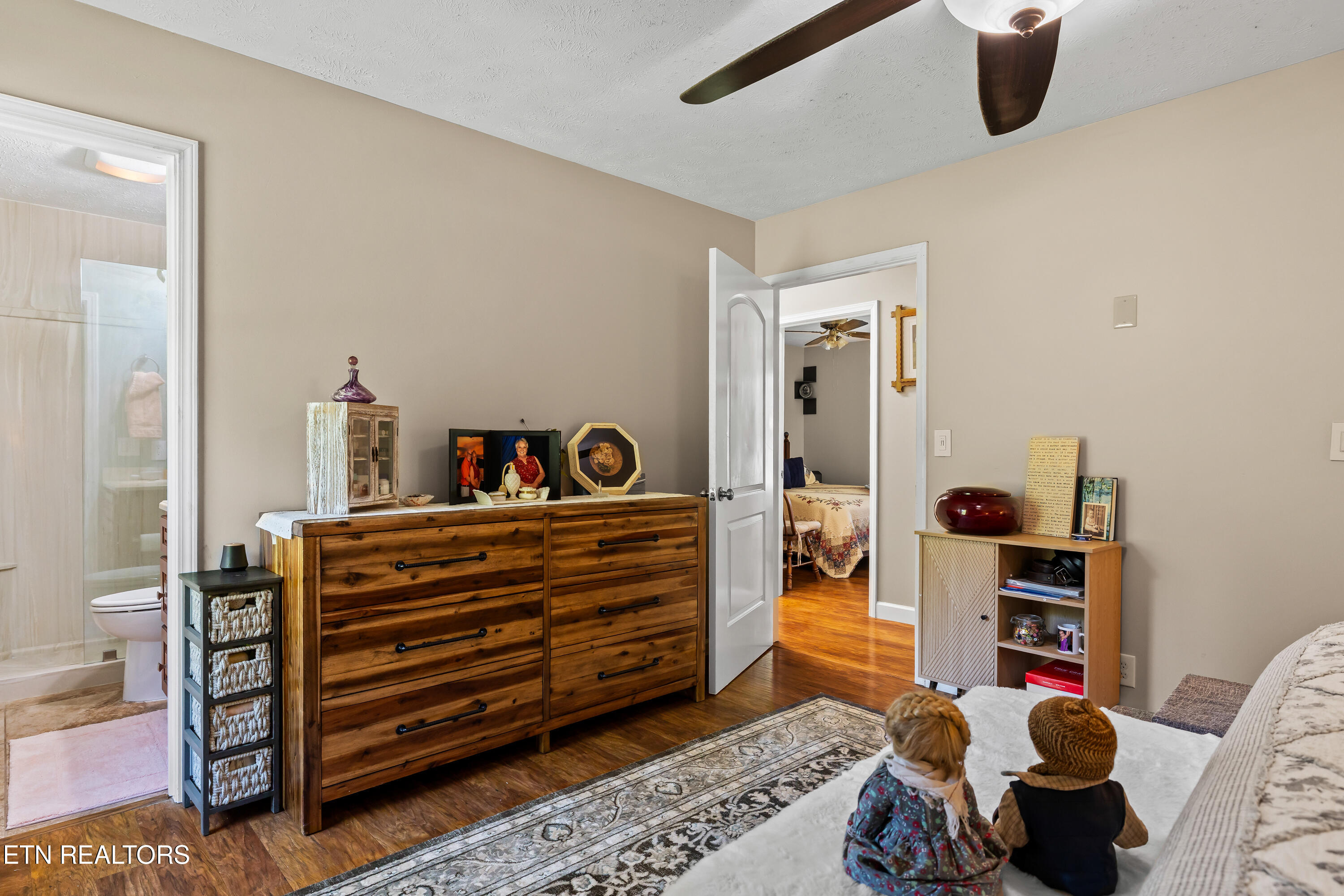 656 Dwight Lane Sevierville TN 37876