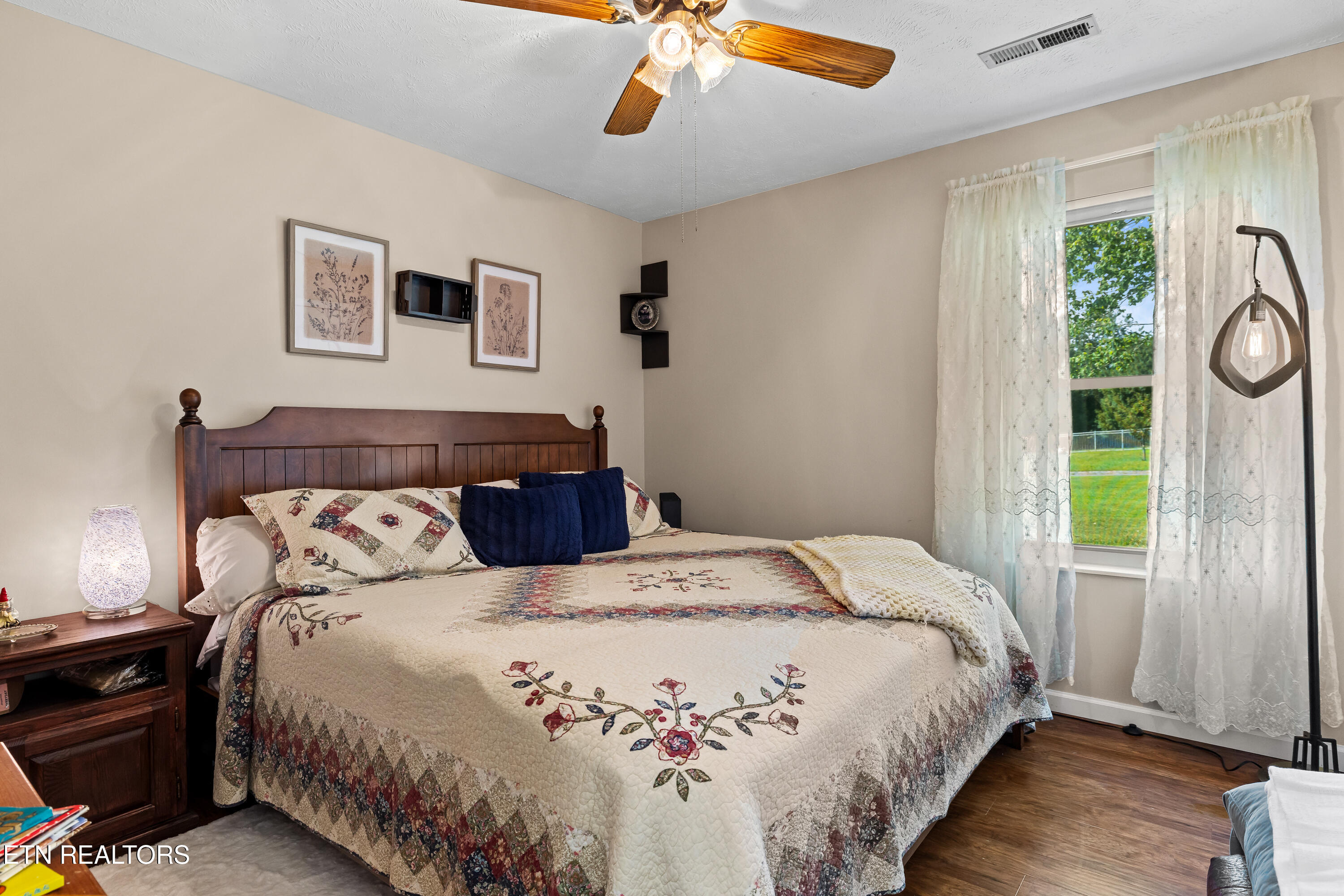 656 Dwight Lane Sevierville TN 37876