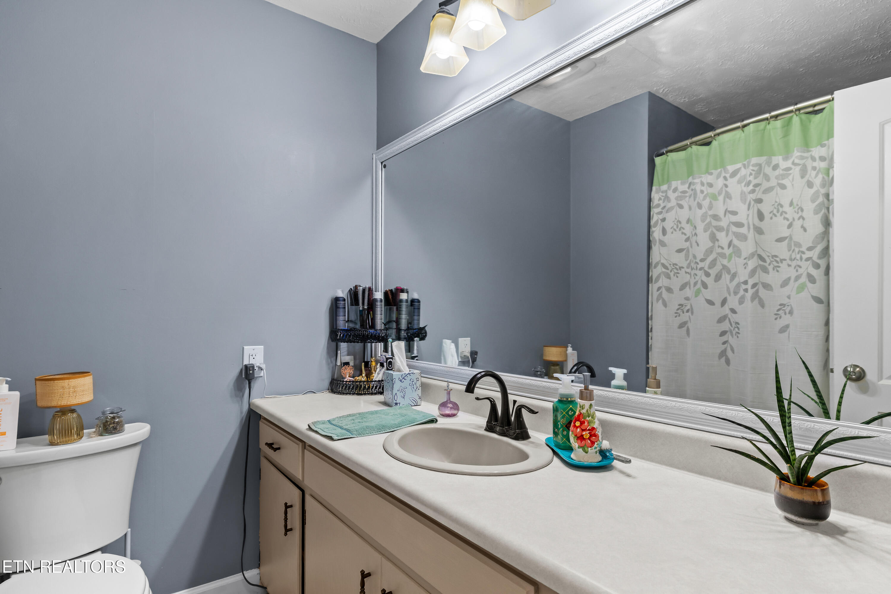 656 Dwight Lane Sevierville TN 37876
