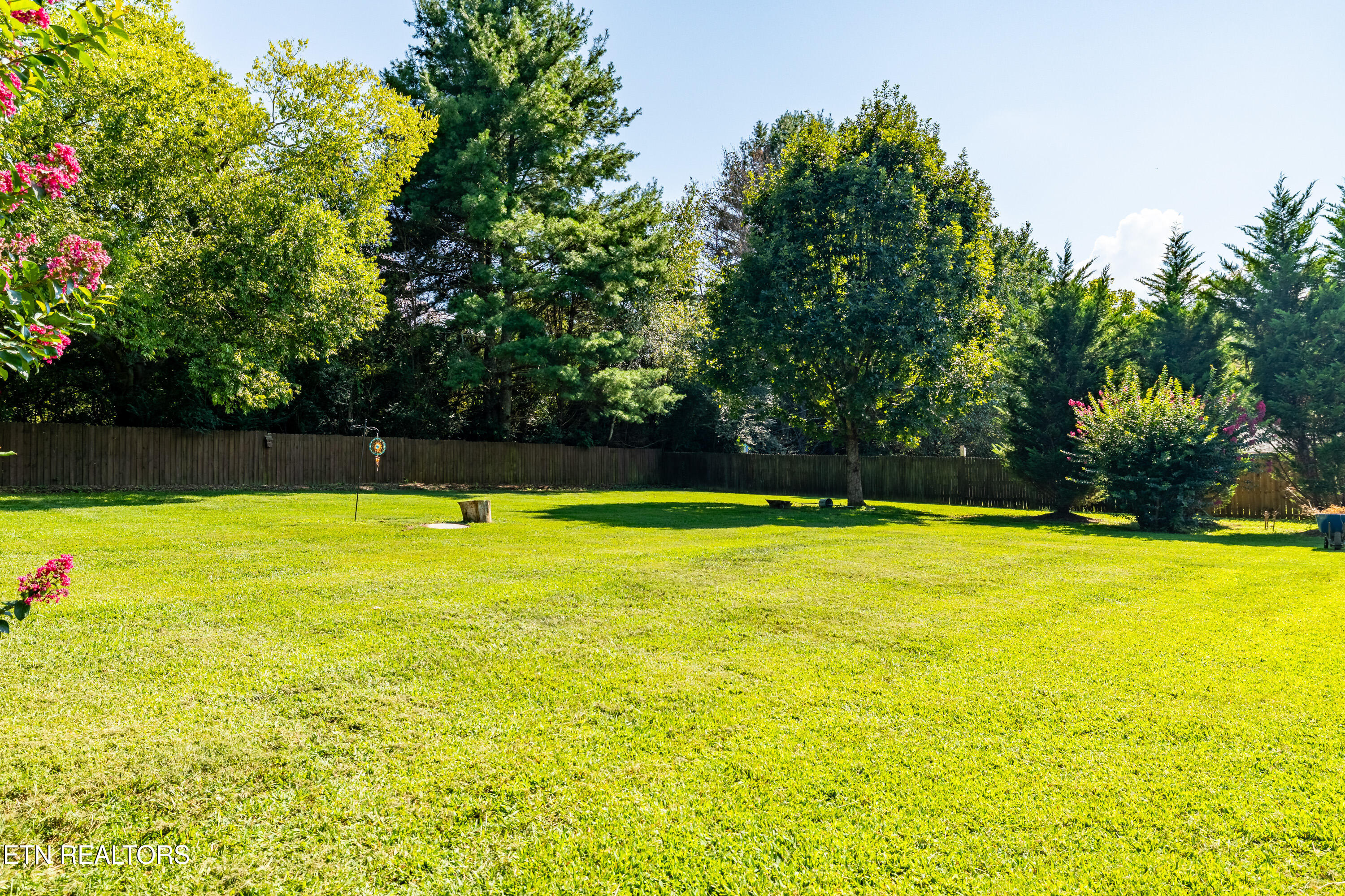 656 Dwight Lane Sevierville TN 37876