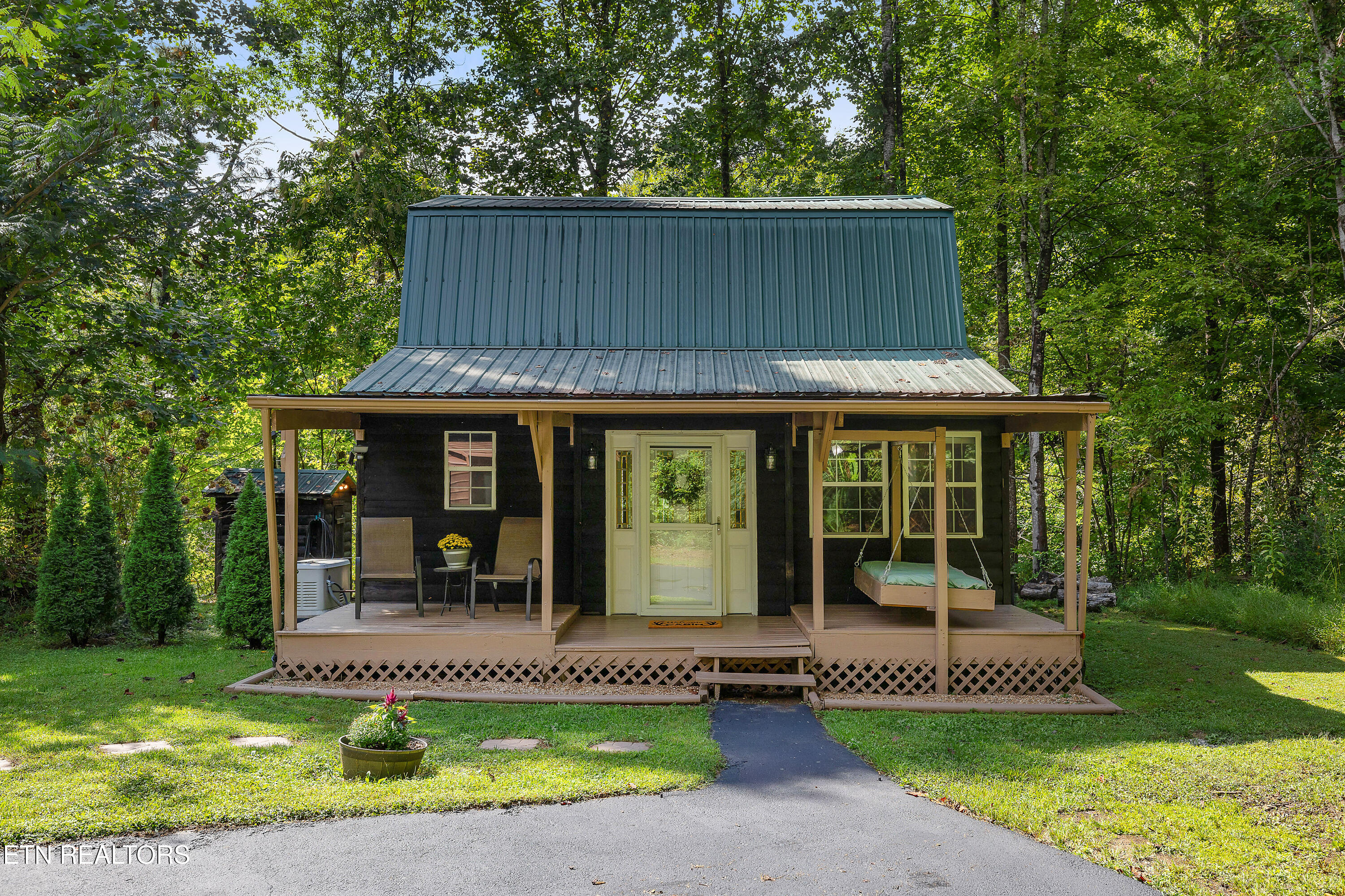 1105 Silver Poplar Lane Sevierville TN 37876