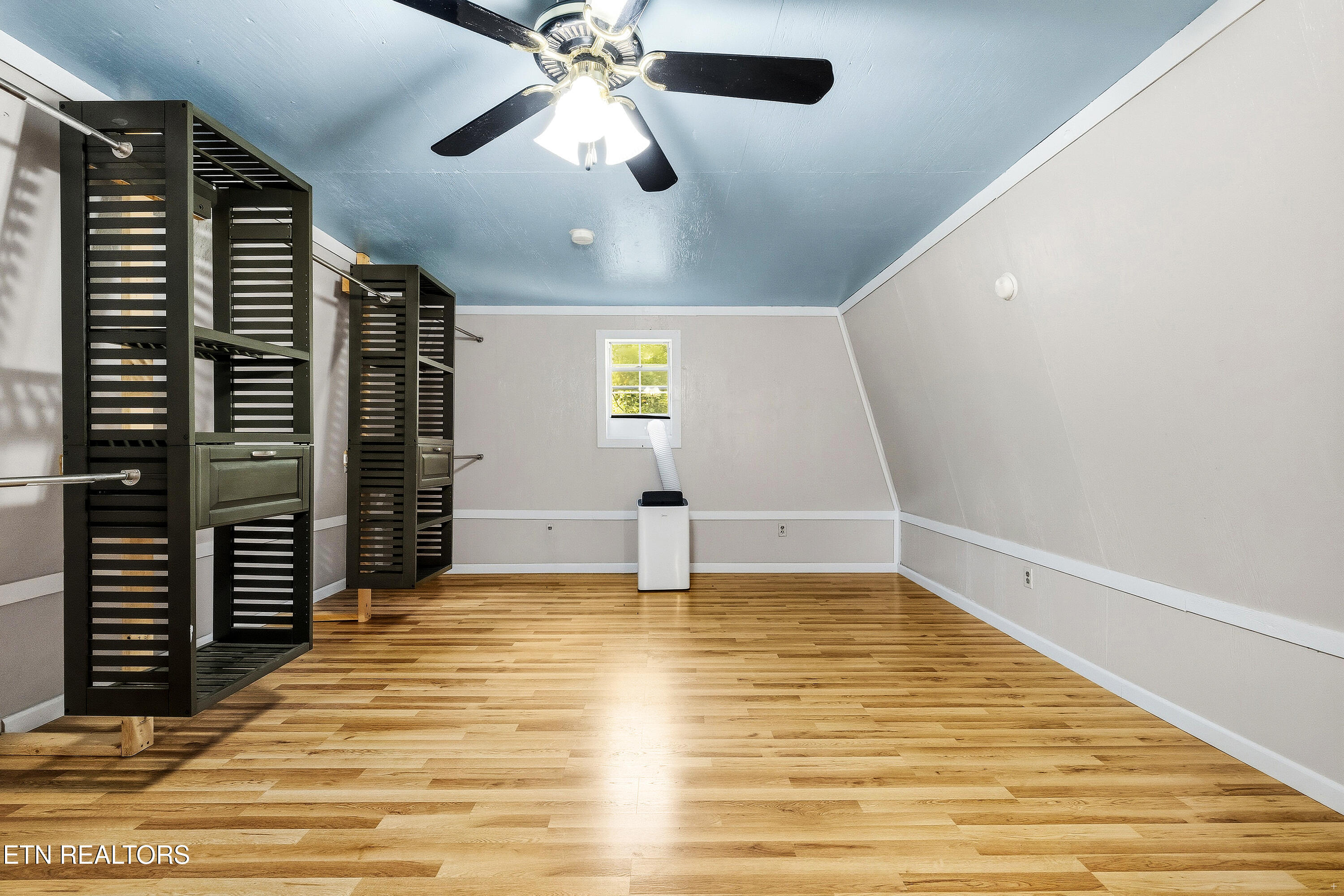 1105 Silver Poplar Lane Sevierville TN 37876