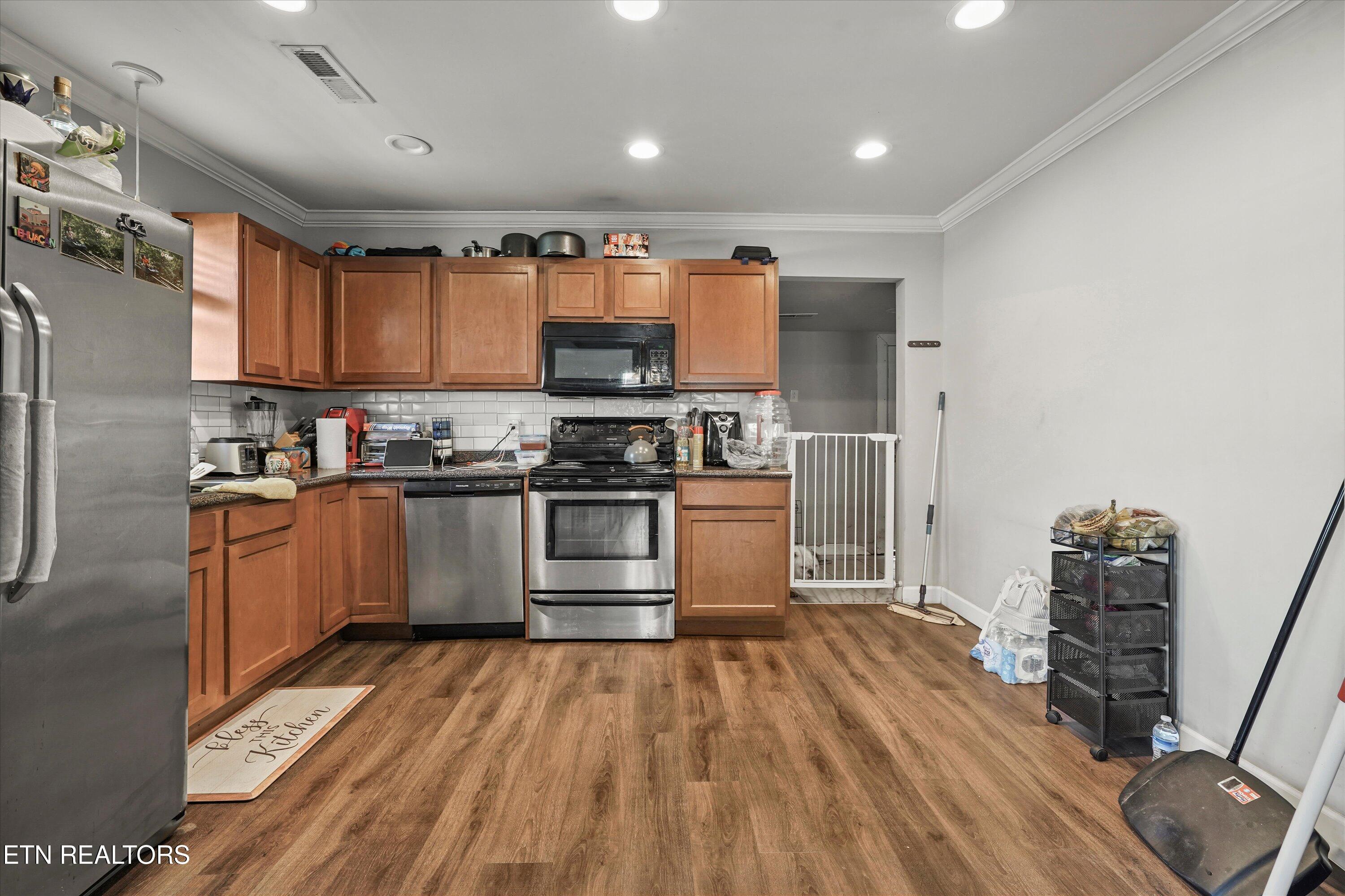 1332 Beaumont Avenue Knoxville TN 37921