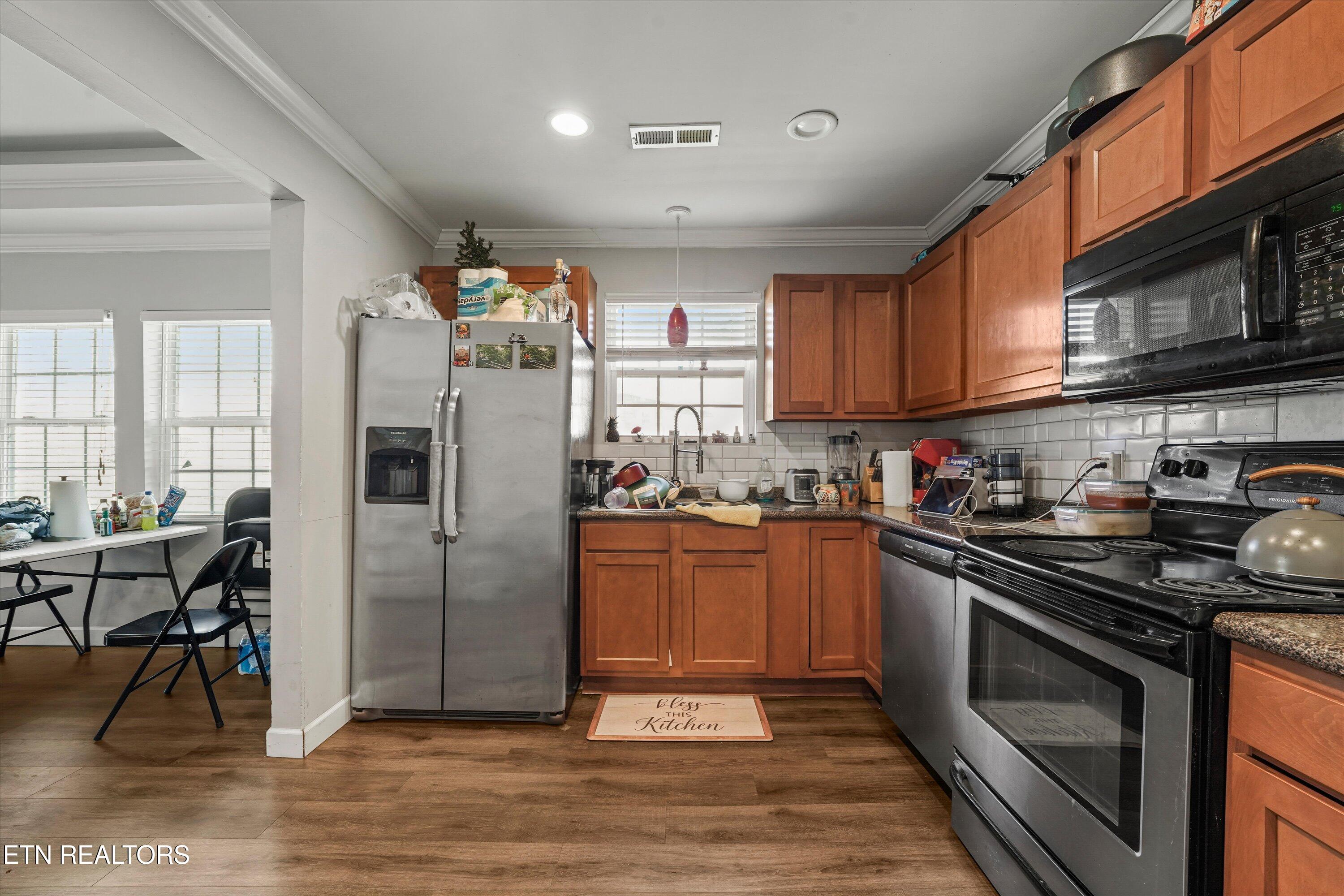 1332 Beaumont Avenue Knoxville TN 37921