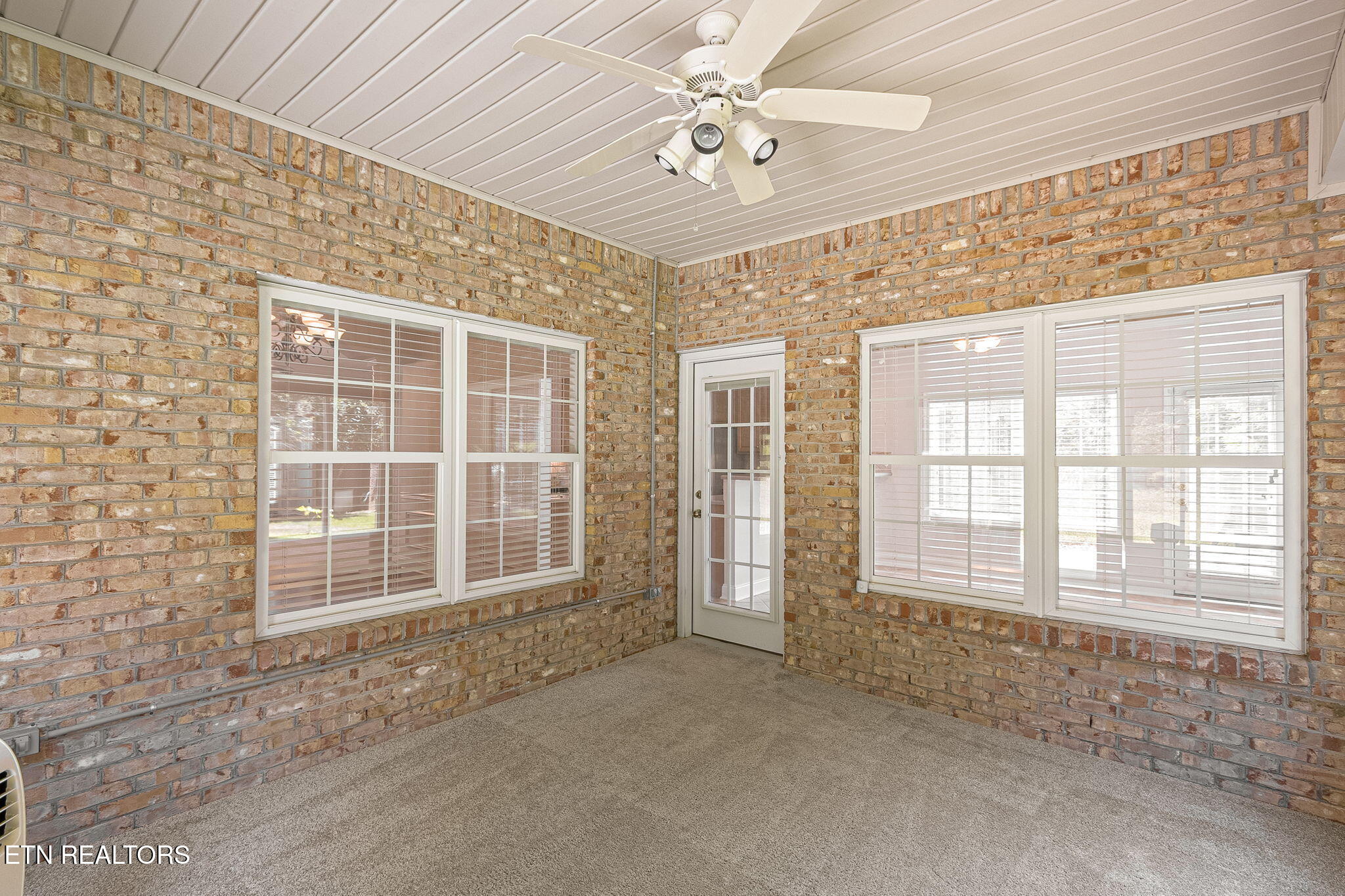12508 Oakborough Lane Knoxville TN 37922