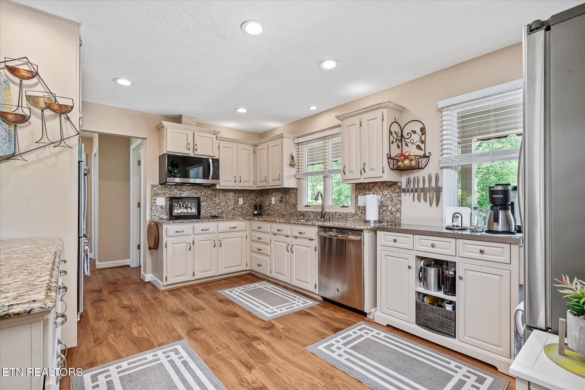 449 Snead Drive Crossville TN 38558