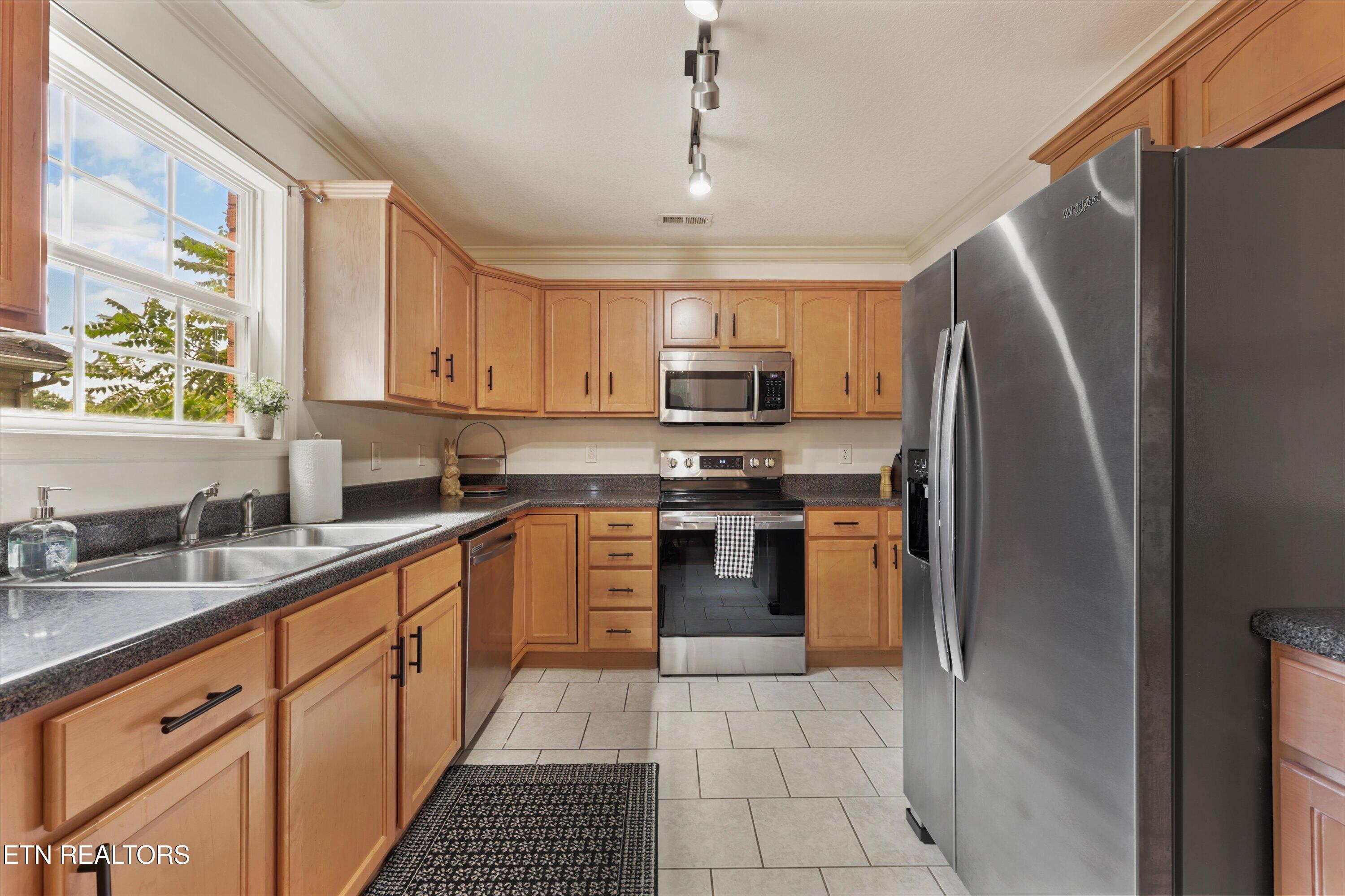 2306 Sunnywood Lane Knoxville TN 37912