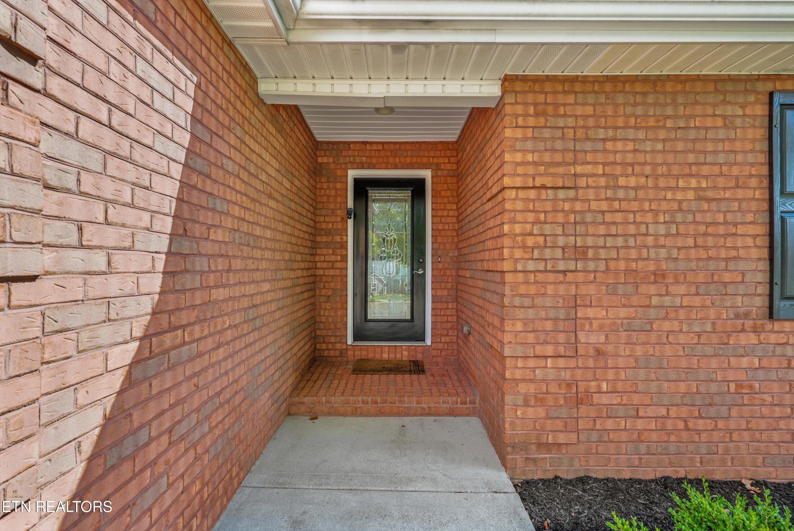 2306 Sunnywood Lane Knoxville TN 37912