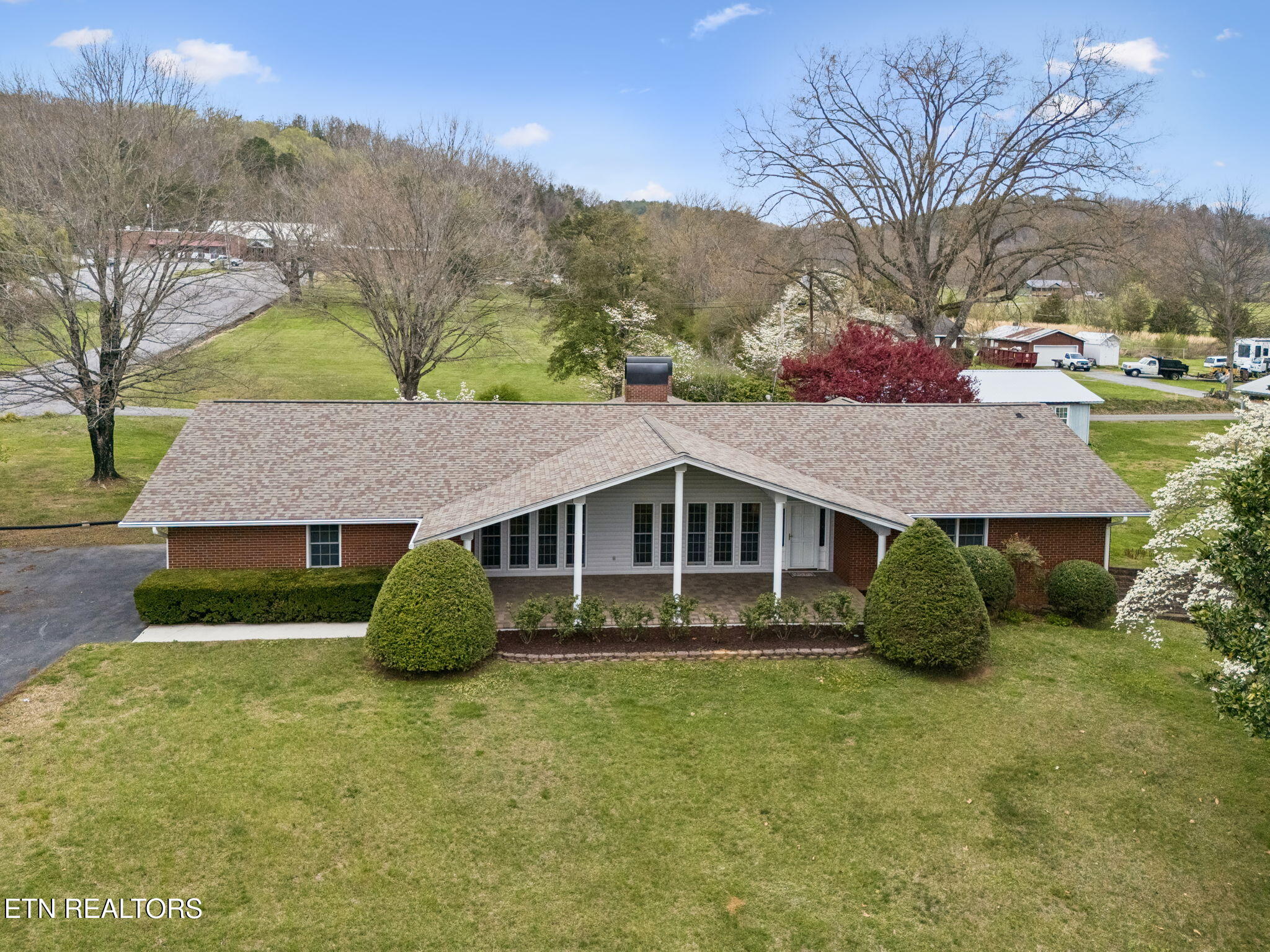 3114 Wearwood Drive Sevierville TN 37862