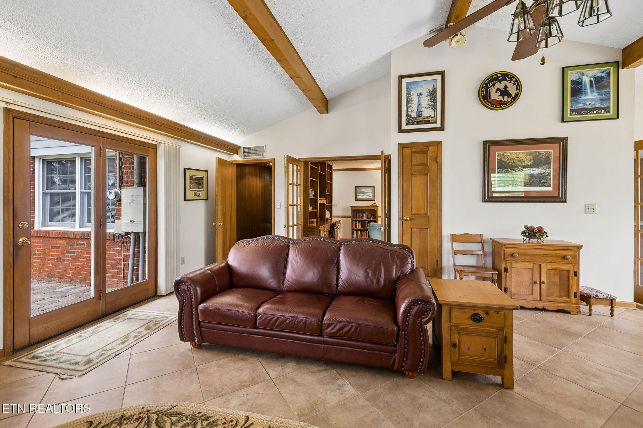 3114 Wearwood Drive Sevierville TN 37862