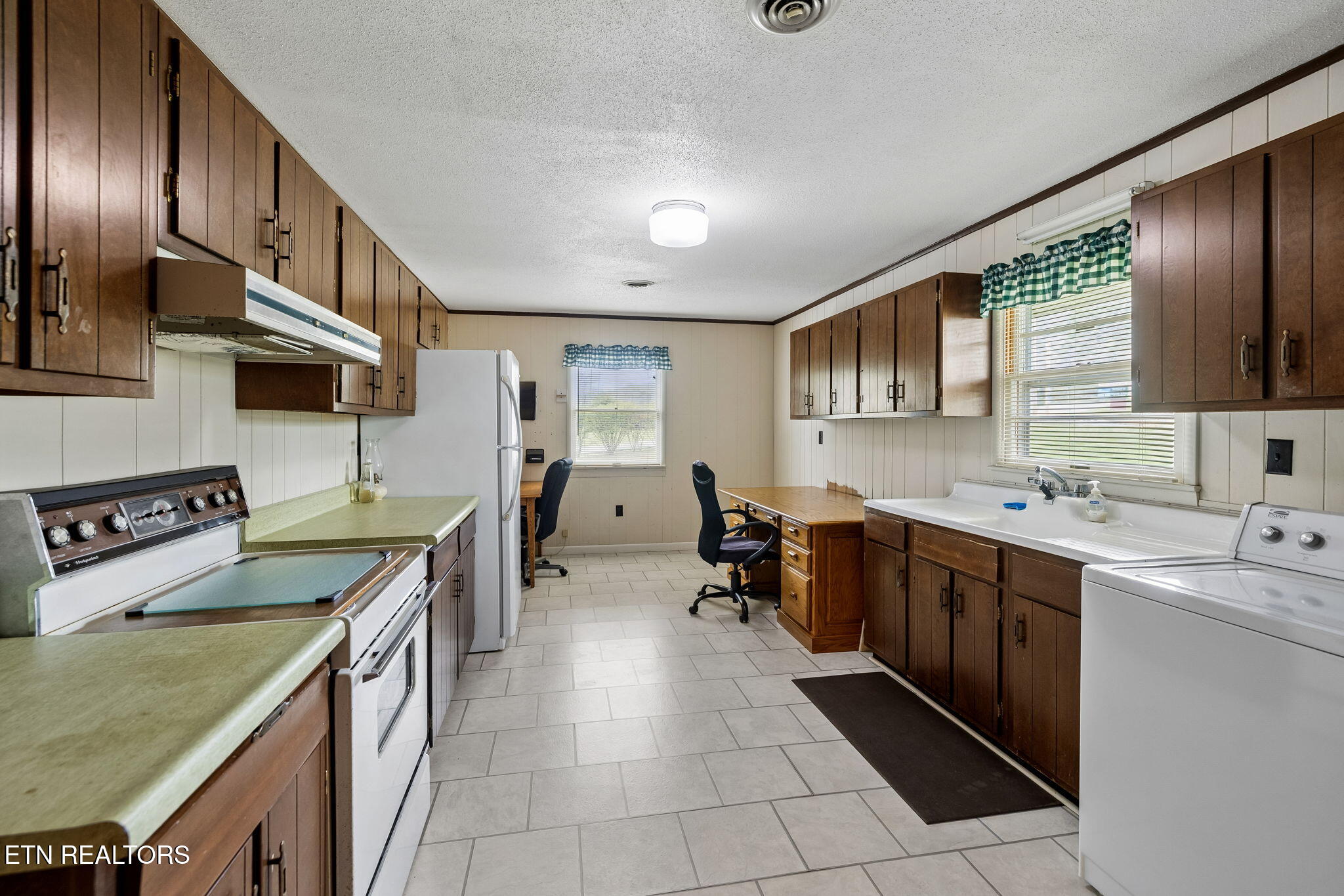3114 Wearwood Drive Sevierville TN 37862