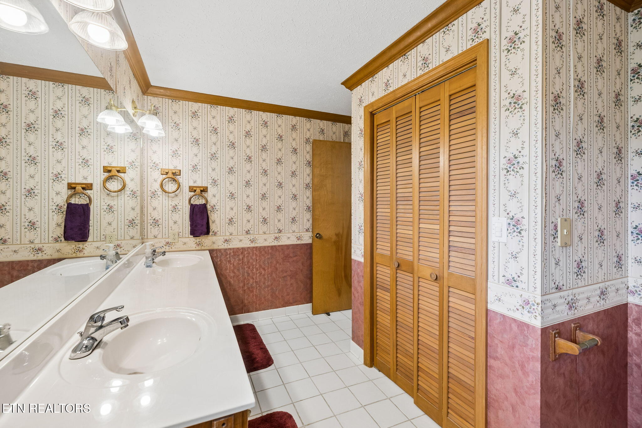 3114 Wearwood Drive Sevierville TN 37862