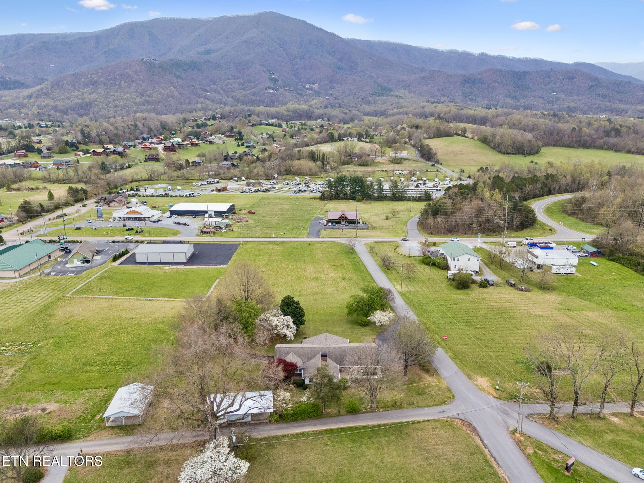 3114 Wearwood Drive Sevierville TN 37862