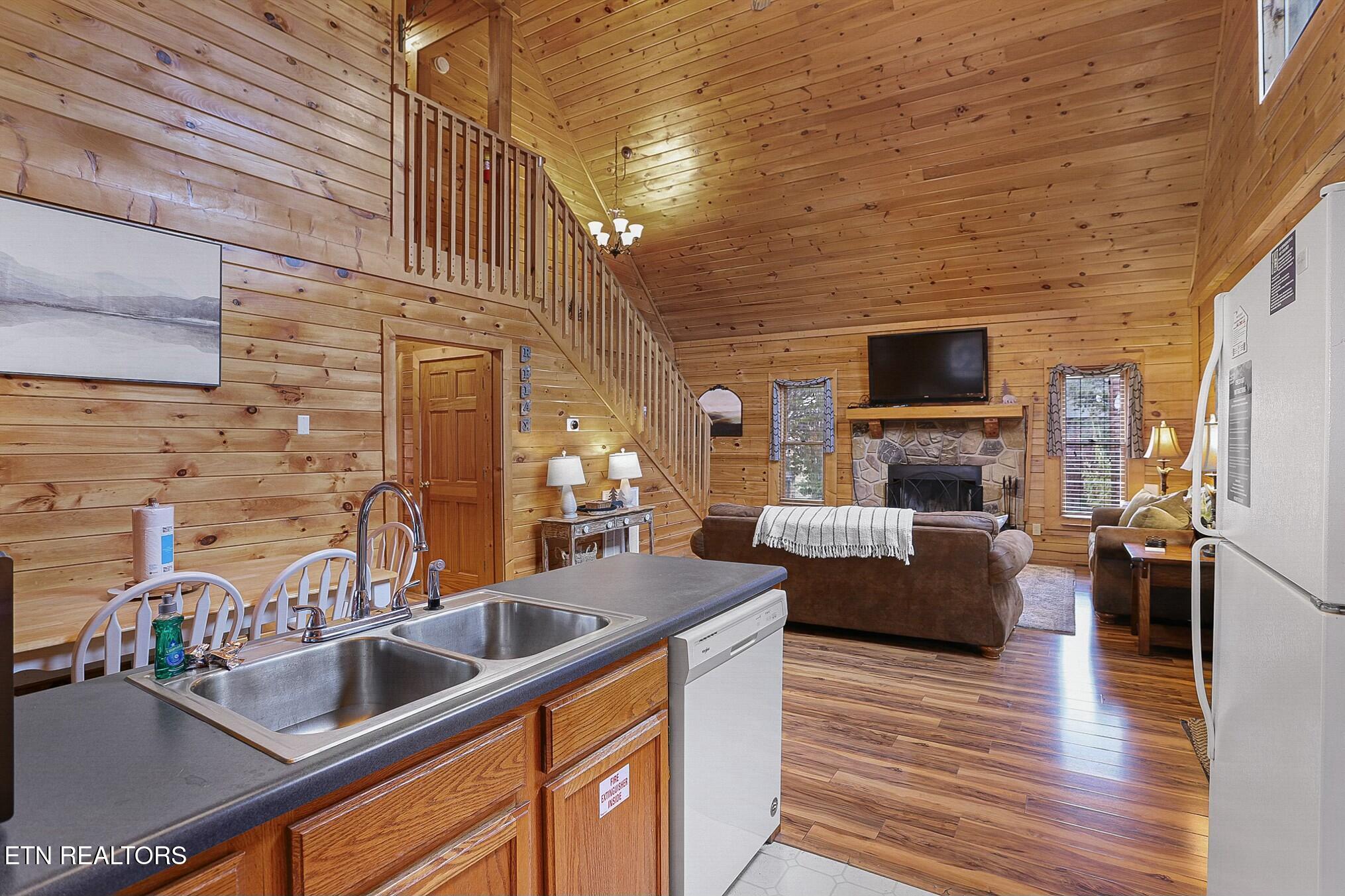2626 Camden Way Sevierville TN 37876