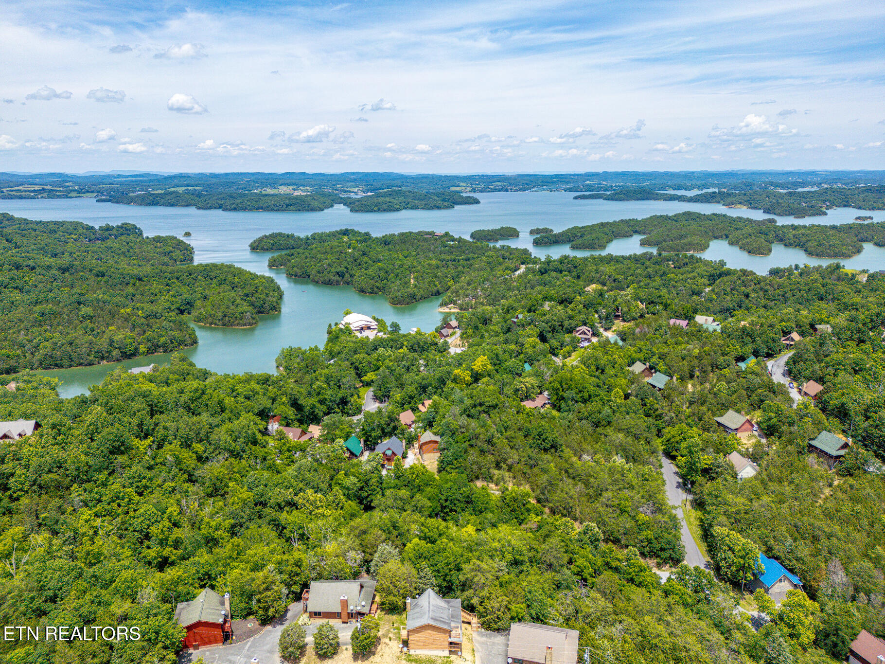 2626 Camden Way Sevierville TN 37876