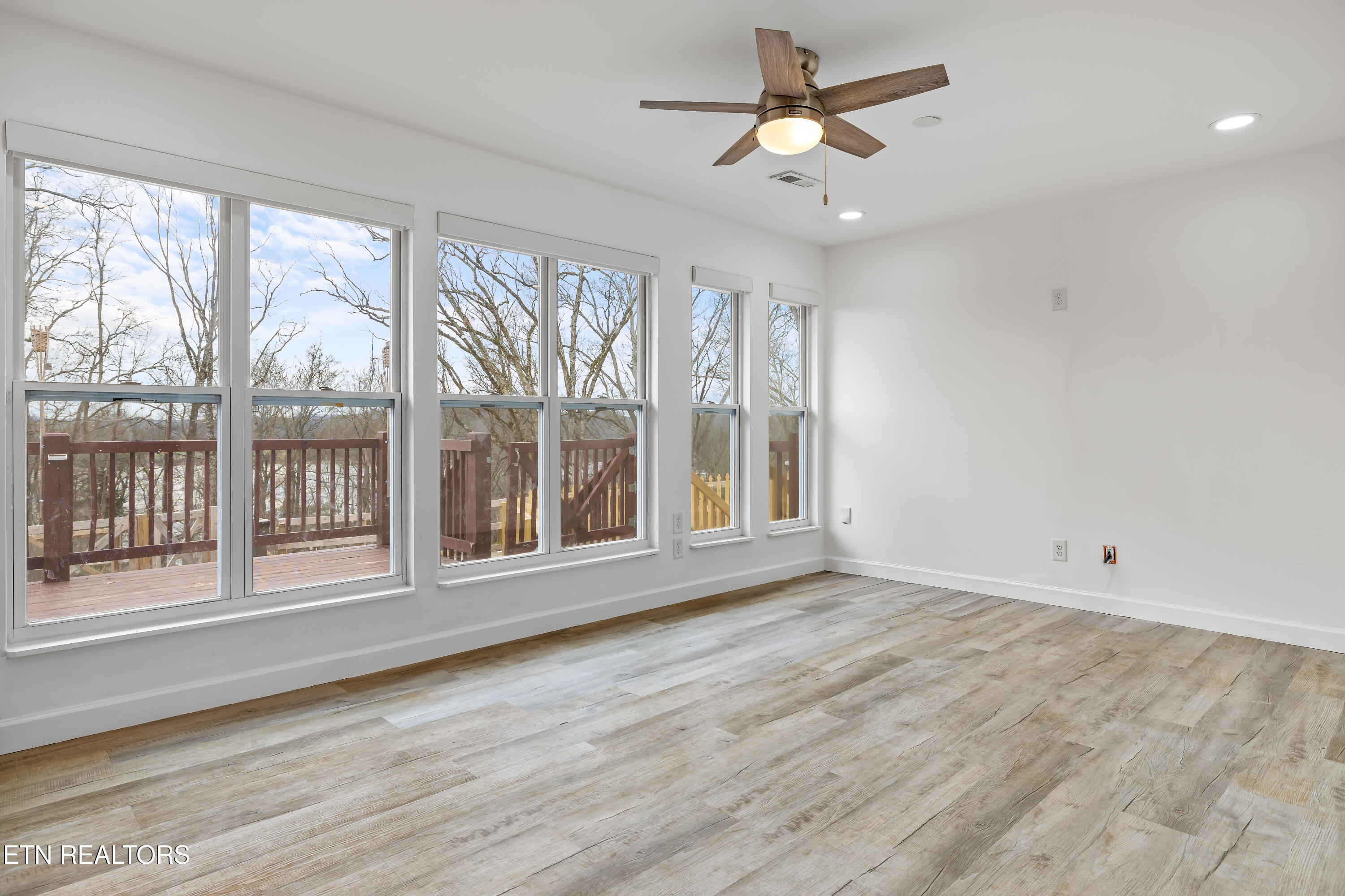 4431 Deer Run Drive Louisville TN 37777