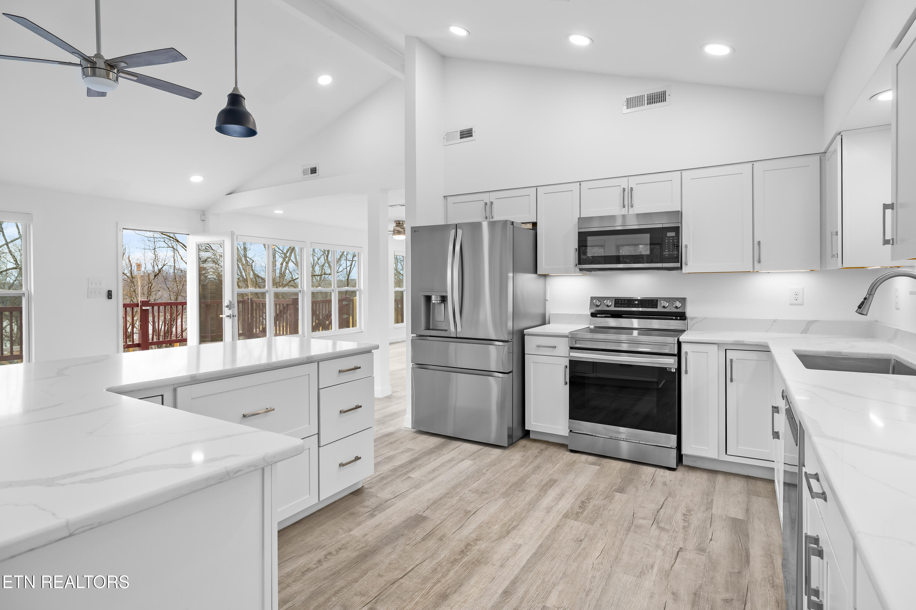 4431 Deer Run Drive Louisville TN 37777