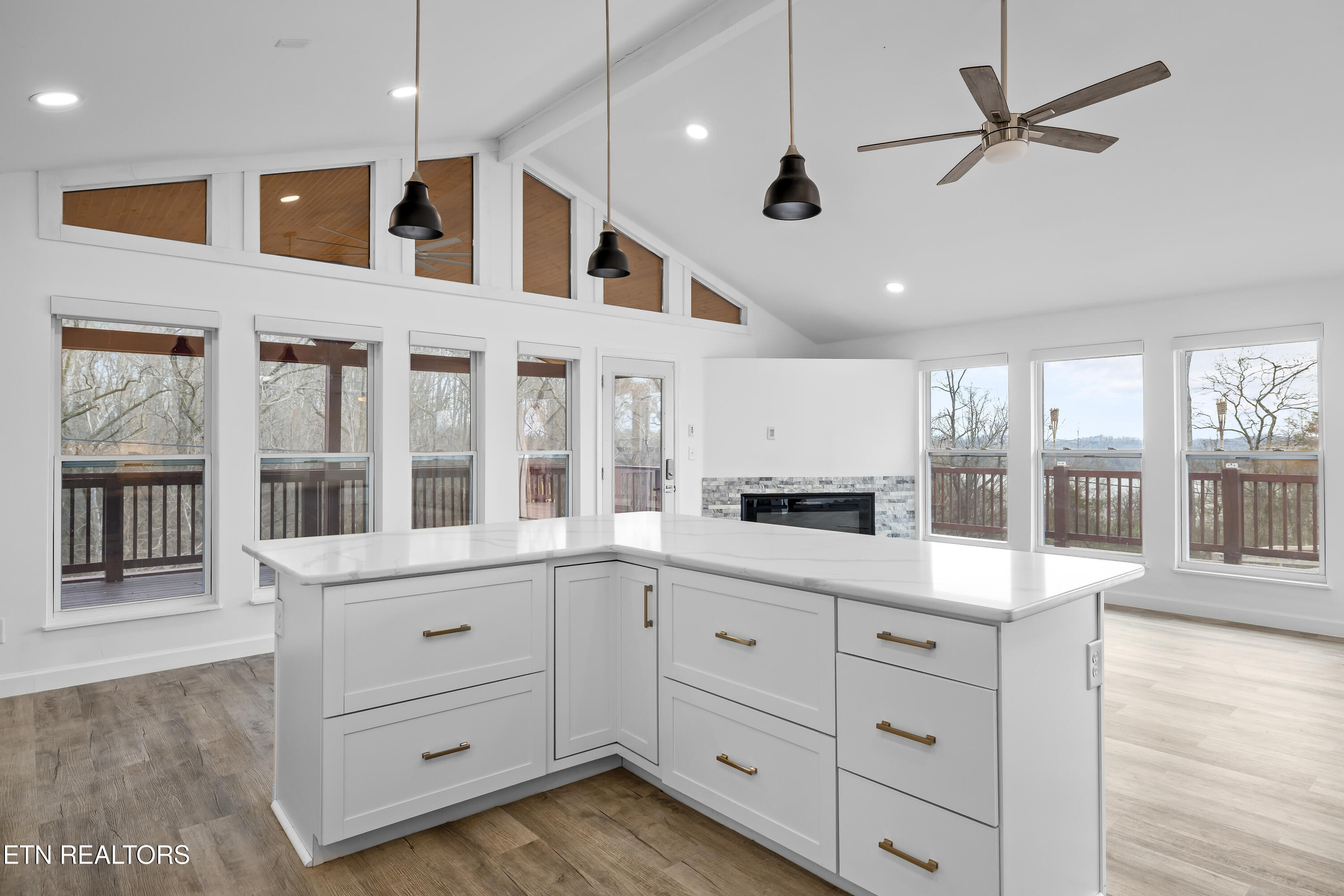 4431 Deer Run Drive Louisville TN 37777