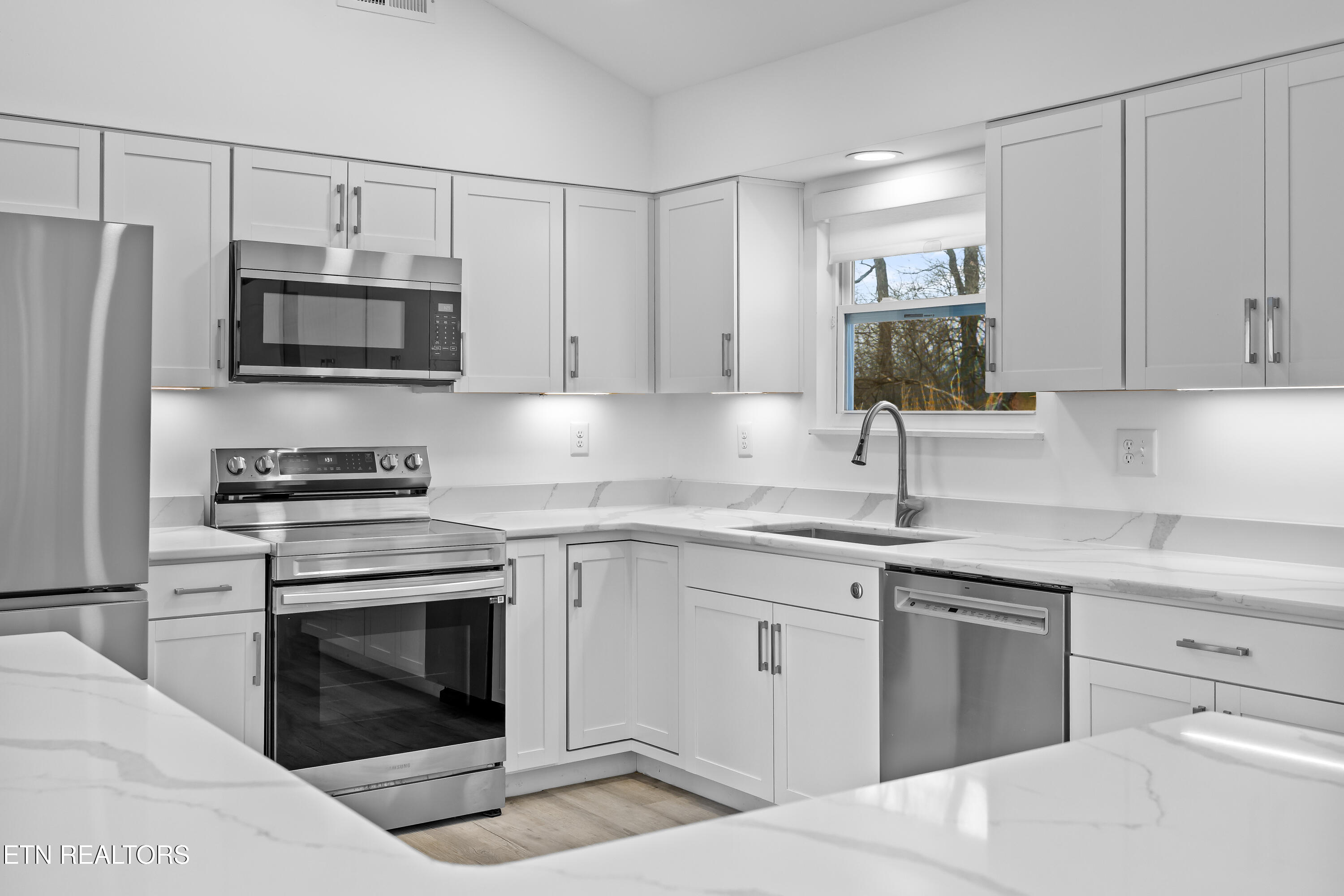 4431 Deer Run Drive Louisville TN 37777