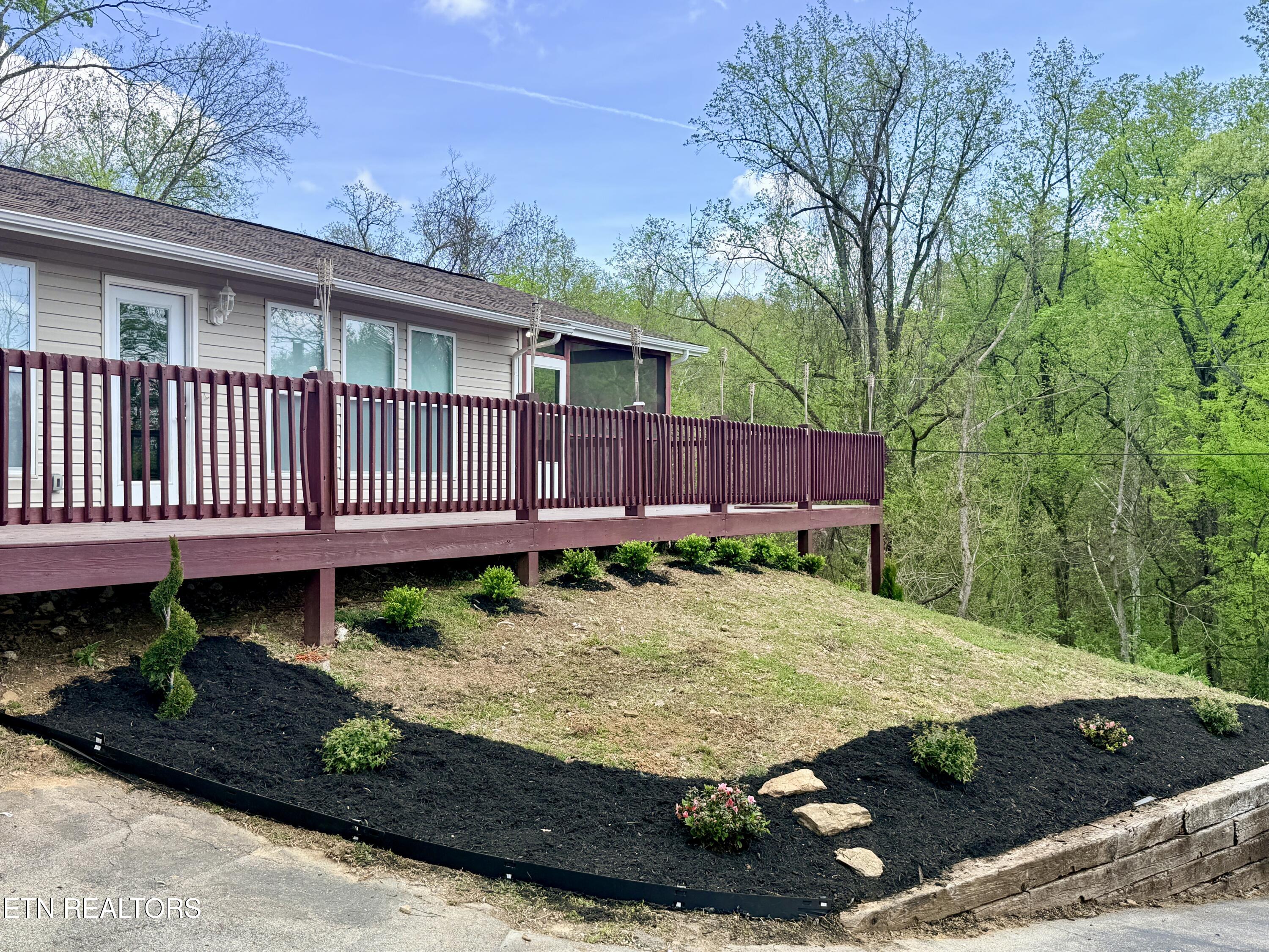 4431 Deer Run Drive Louisville TN 37777