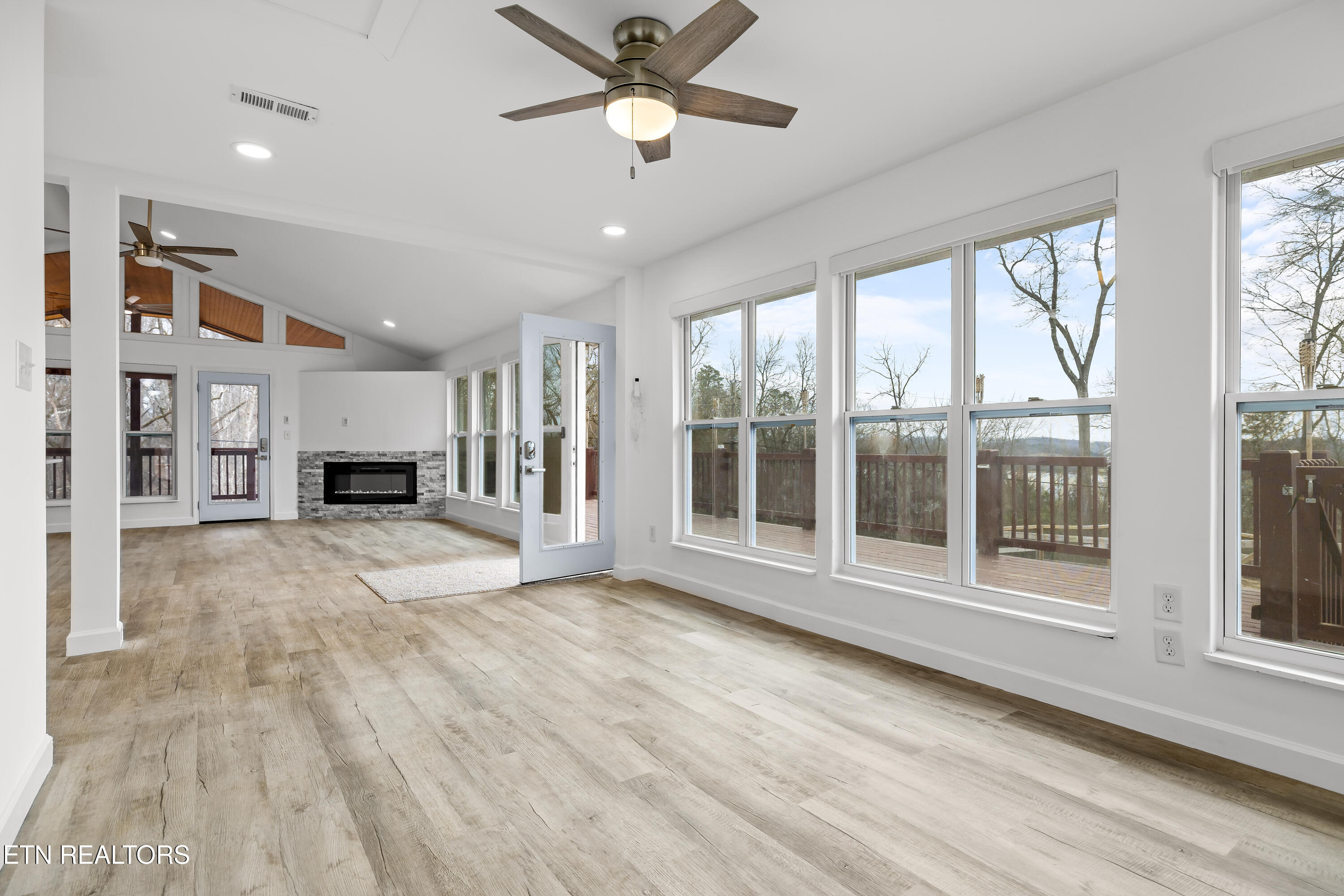 4431 Deer Run Drive Louisville TN 37777