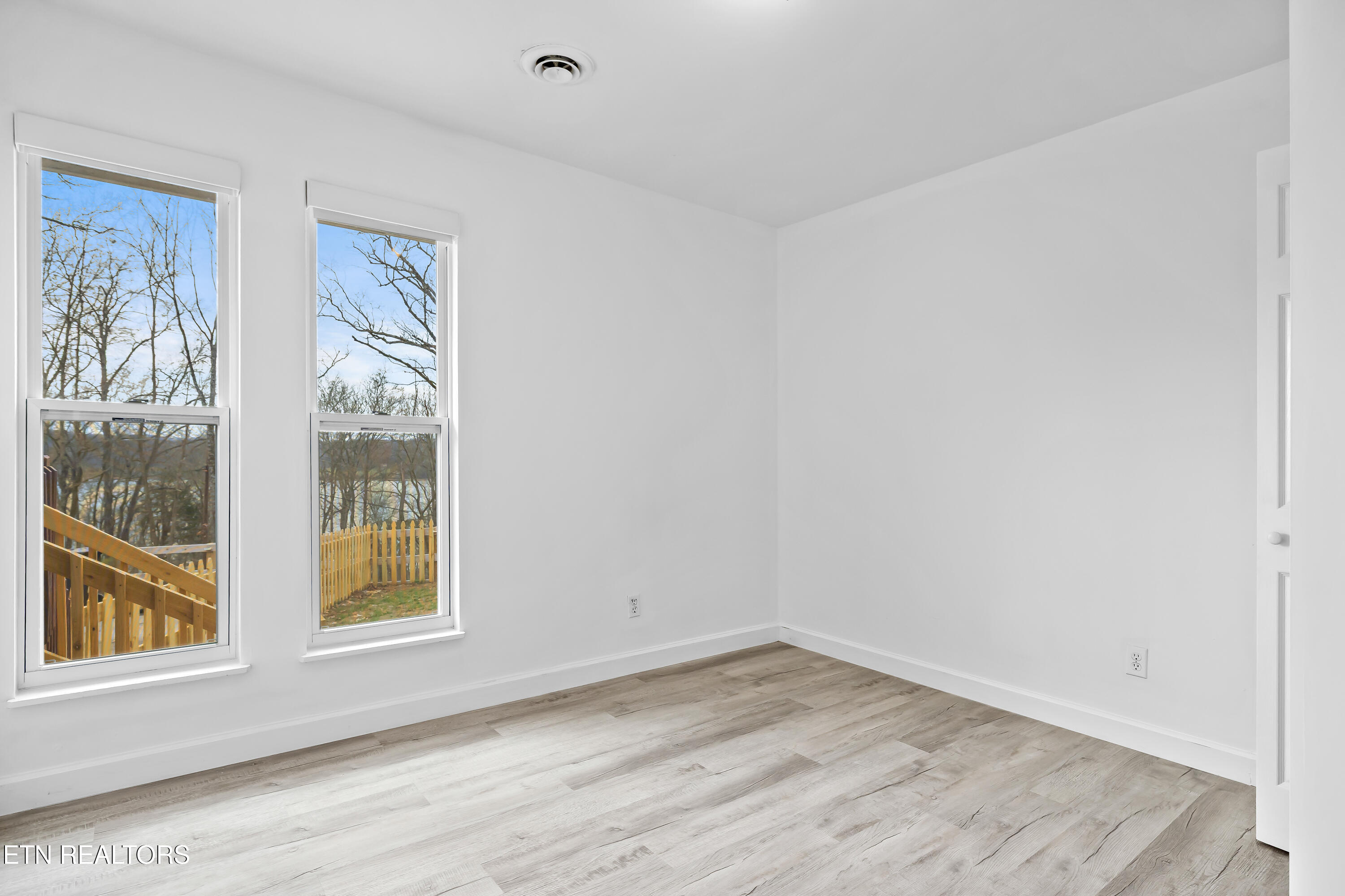 4431 Deer Run Drive Louisville TN 37777