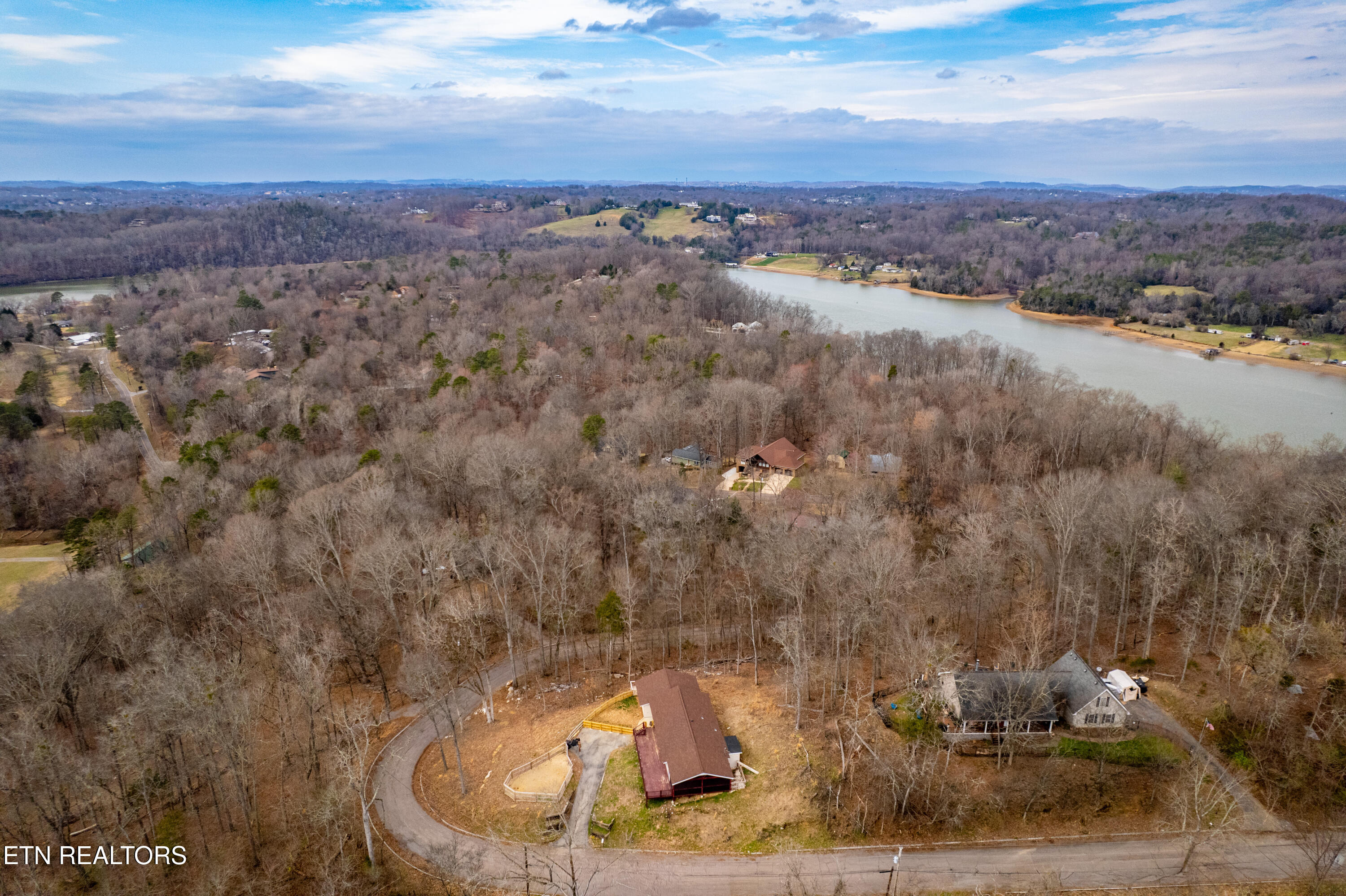 4431 Deer Run Drive Louisville TN 37777