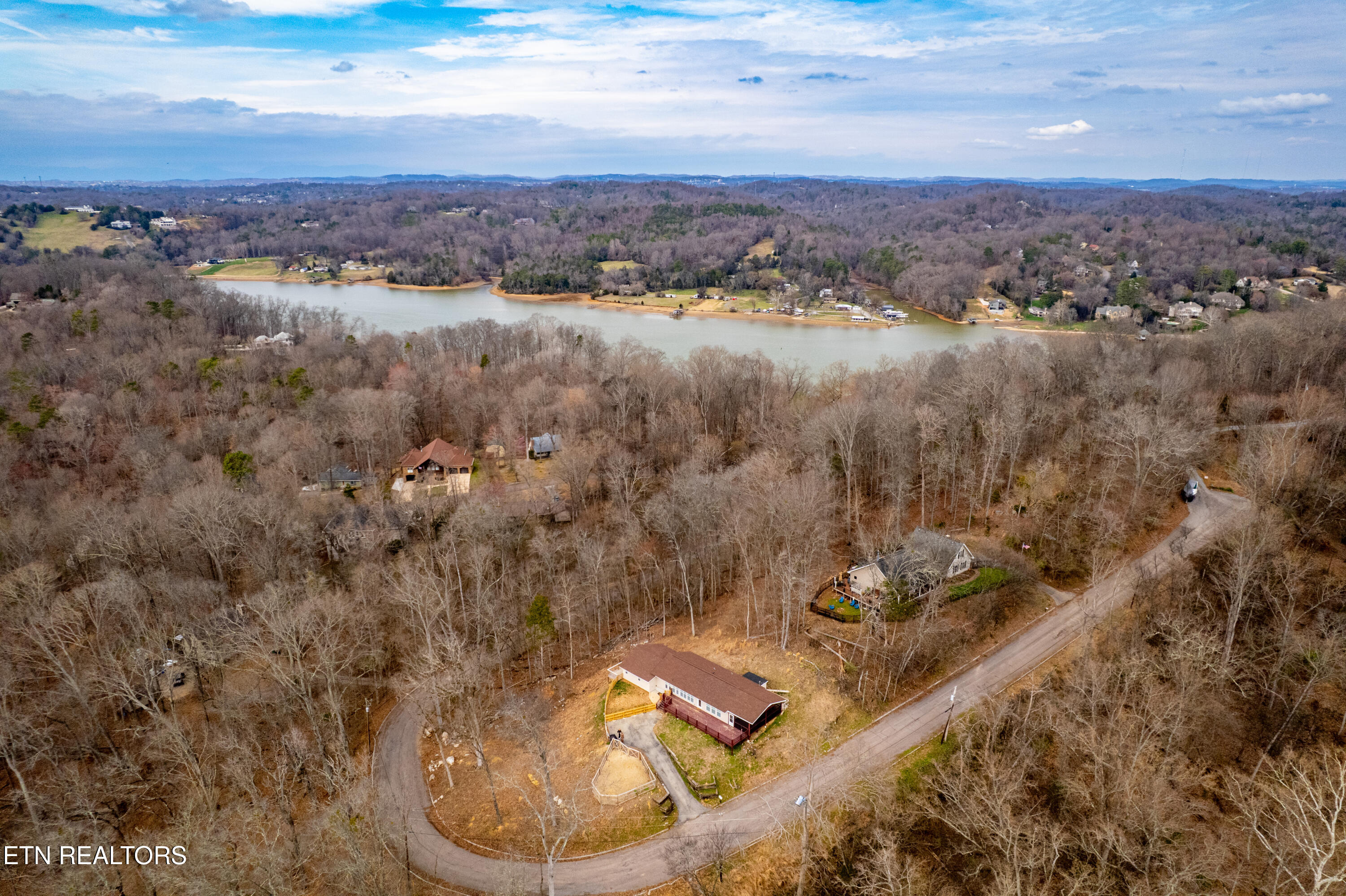 4431 Deer Run Drive Louisville TN 37777