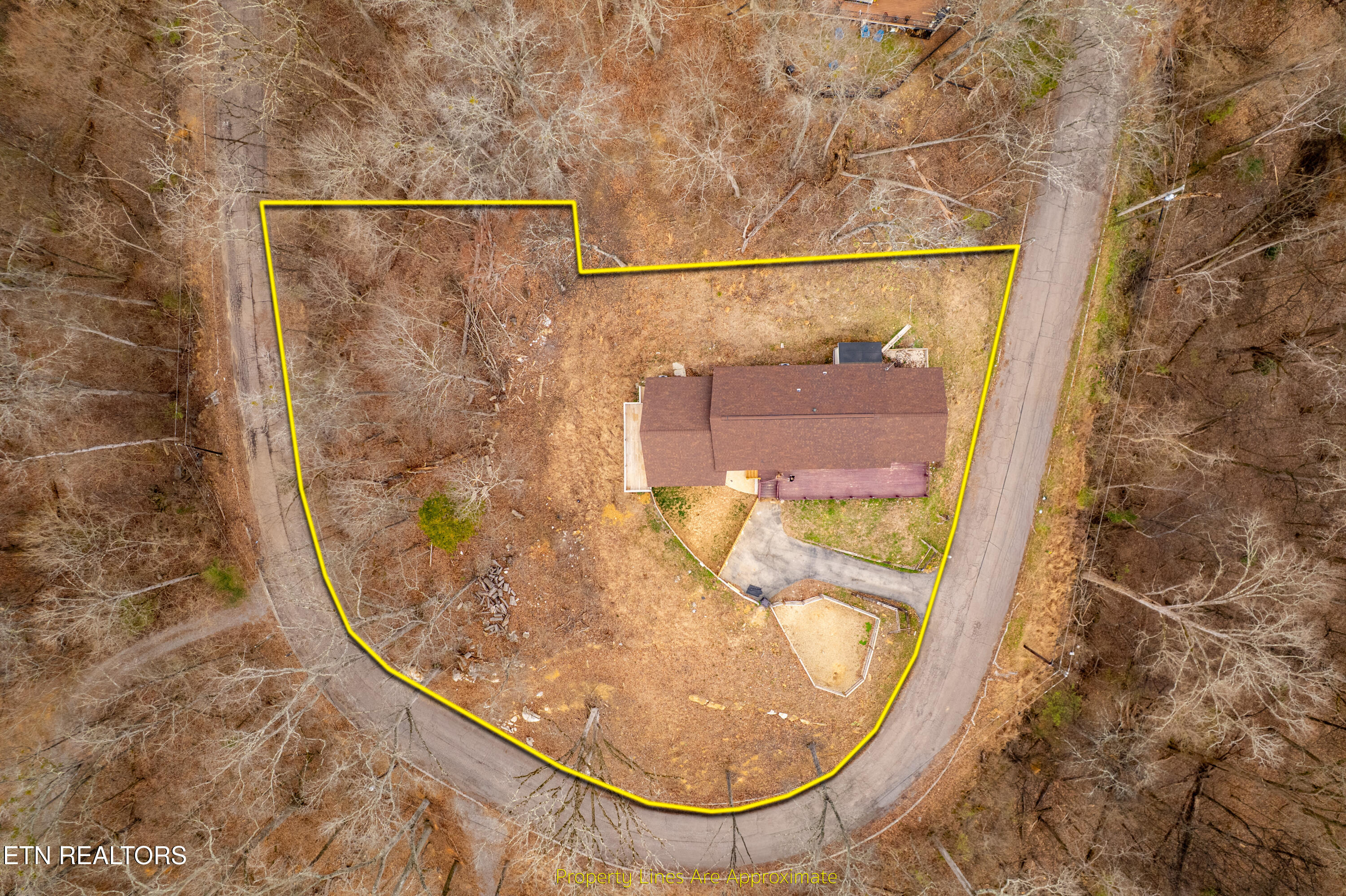 4431 Deer Run Drive Louisville TN 37777
