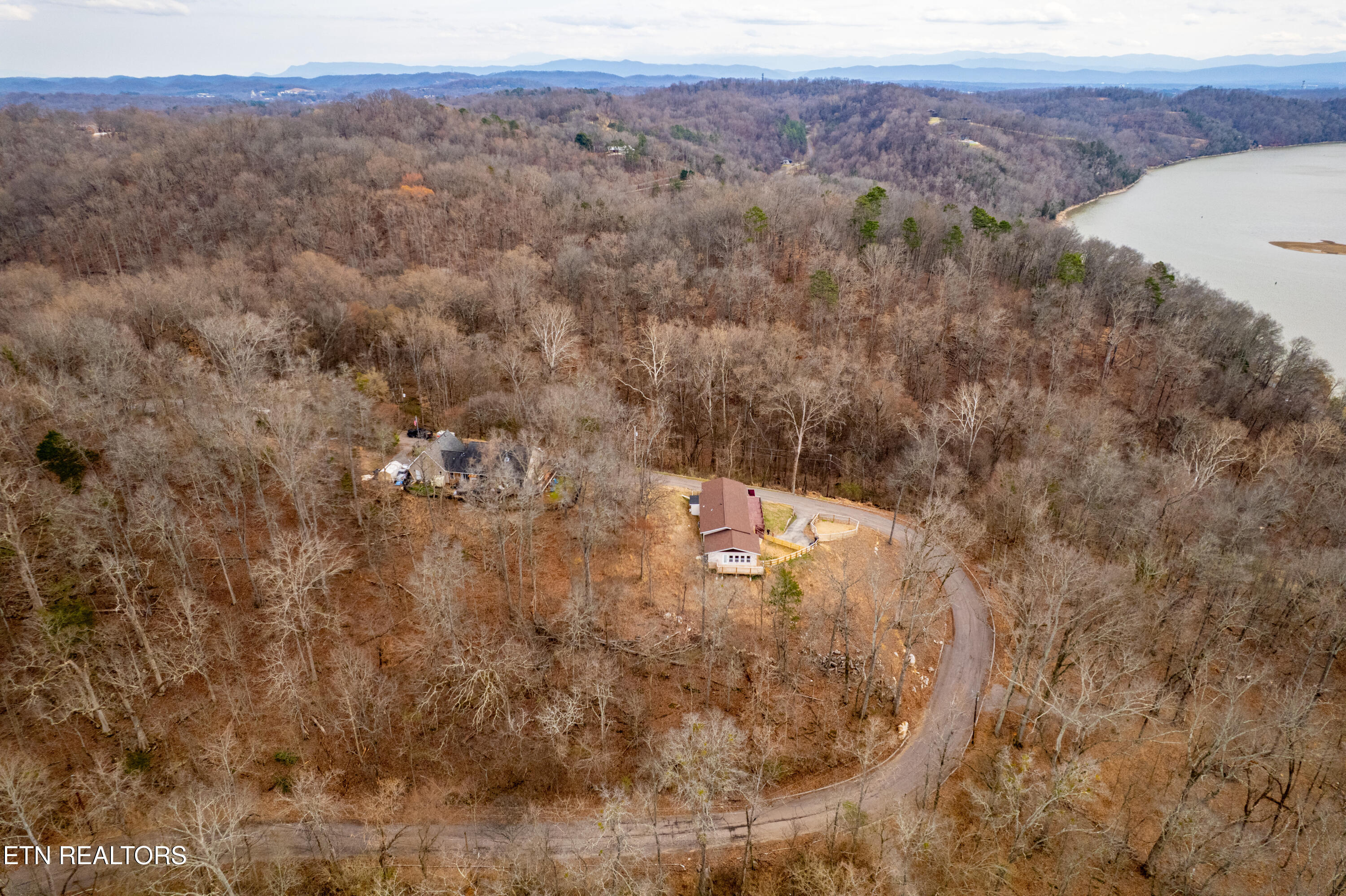 4431 Deer Run Drive Louisville TN 37777