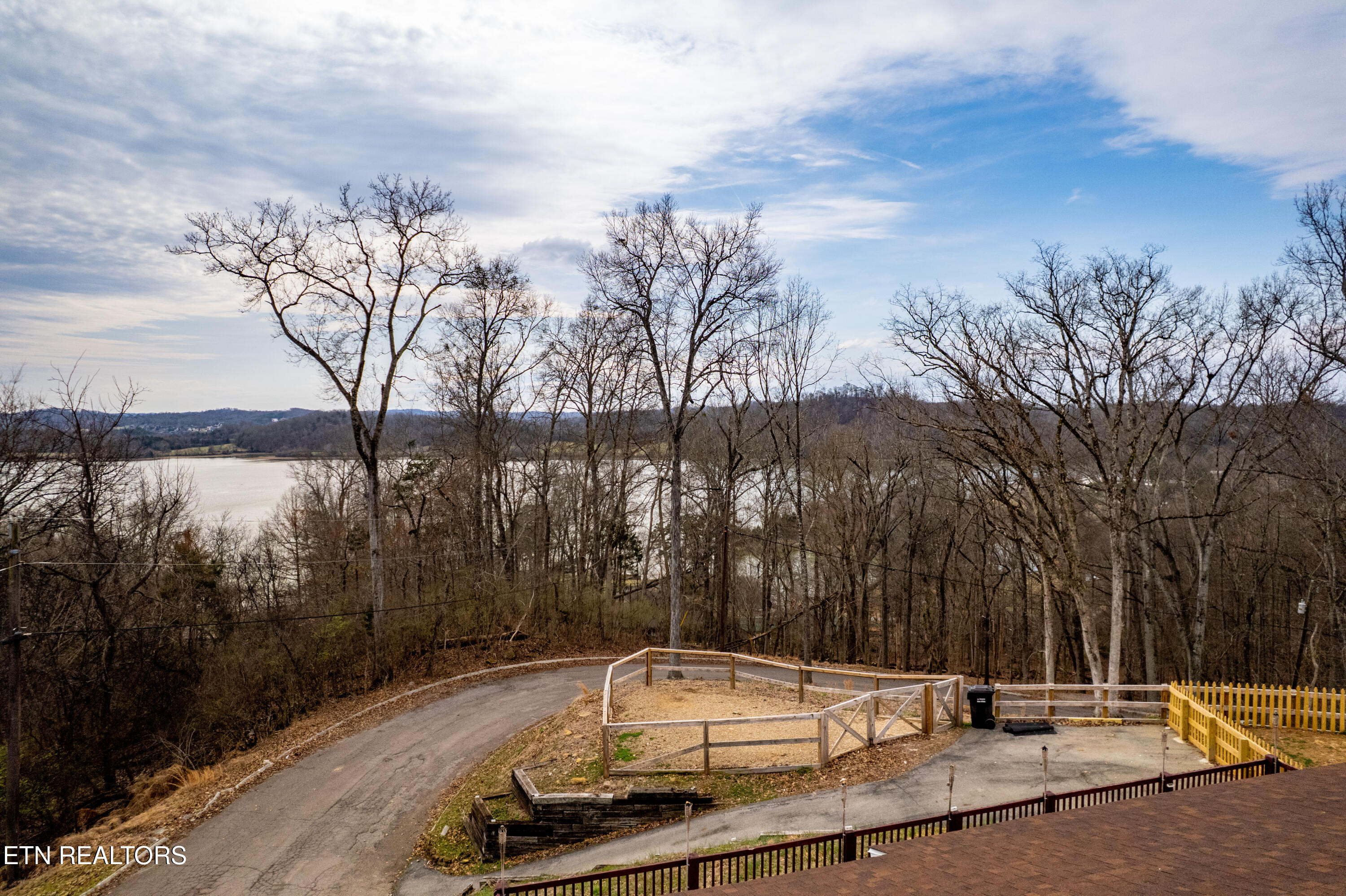 4431 Deer Run Drive Louisville TN 37777