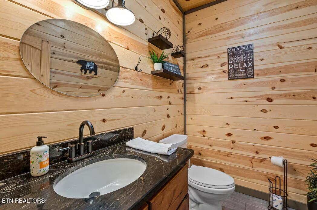 2612 Cloud View Drive Sevierville TN 37862