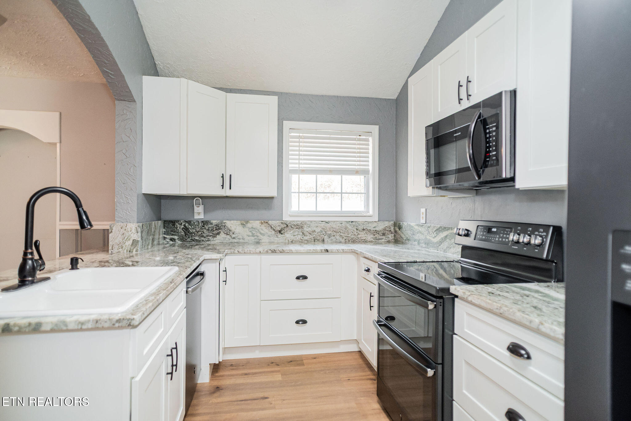 538 Foster Road Lenoir City TN 37771