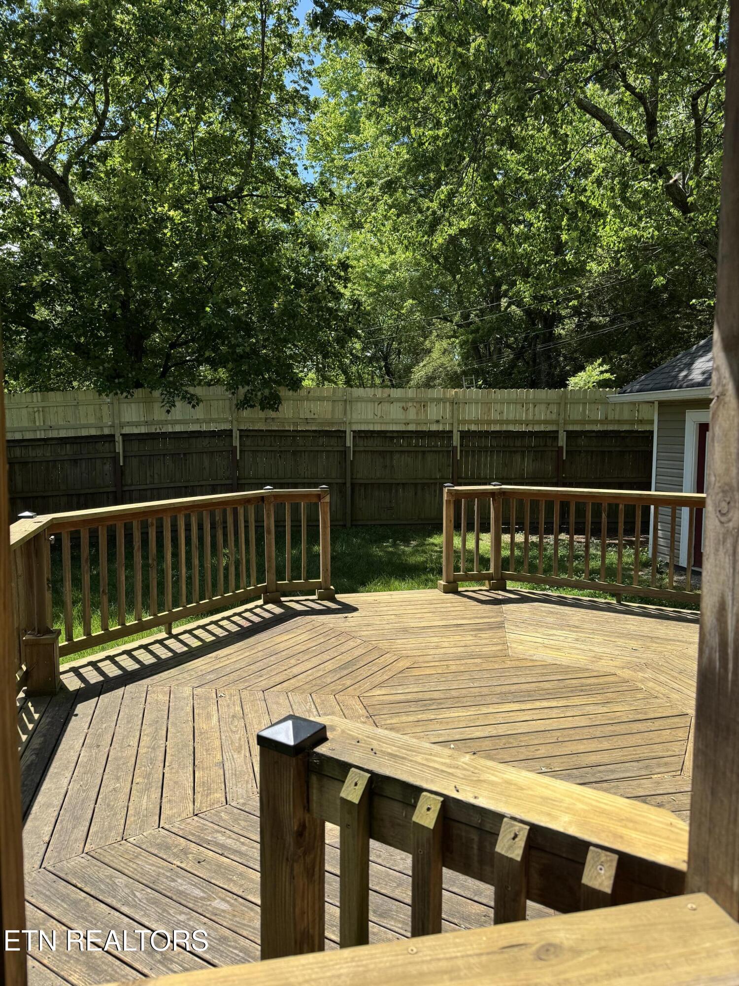 538 Foster Road Lenoir City TN 37771