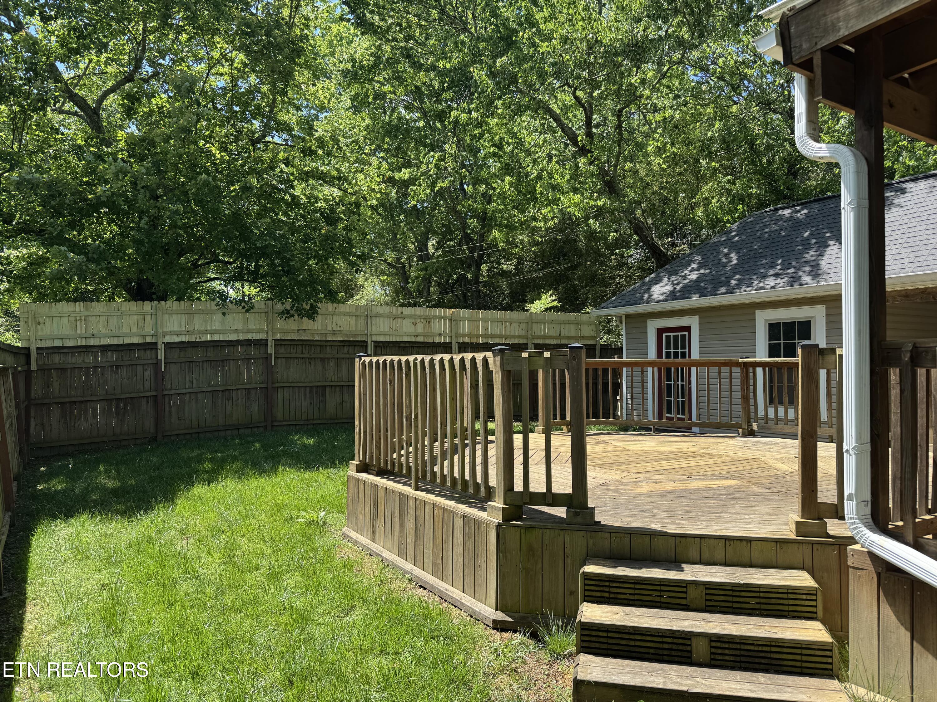 538 Foster Road Lenoir City TN 37771