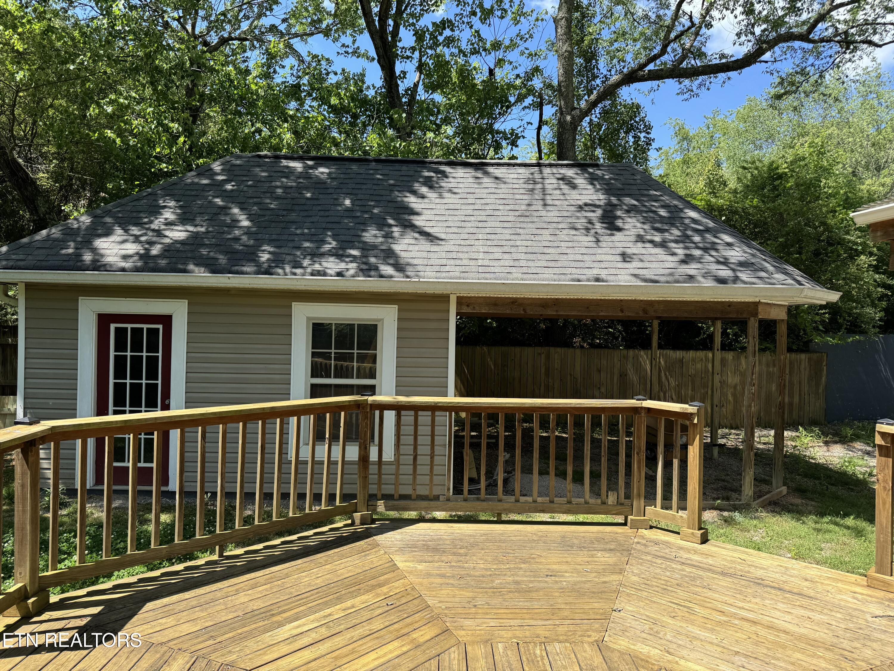 538 Foster Road Lenoir City TN 37771