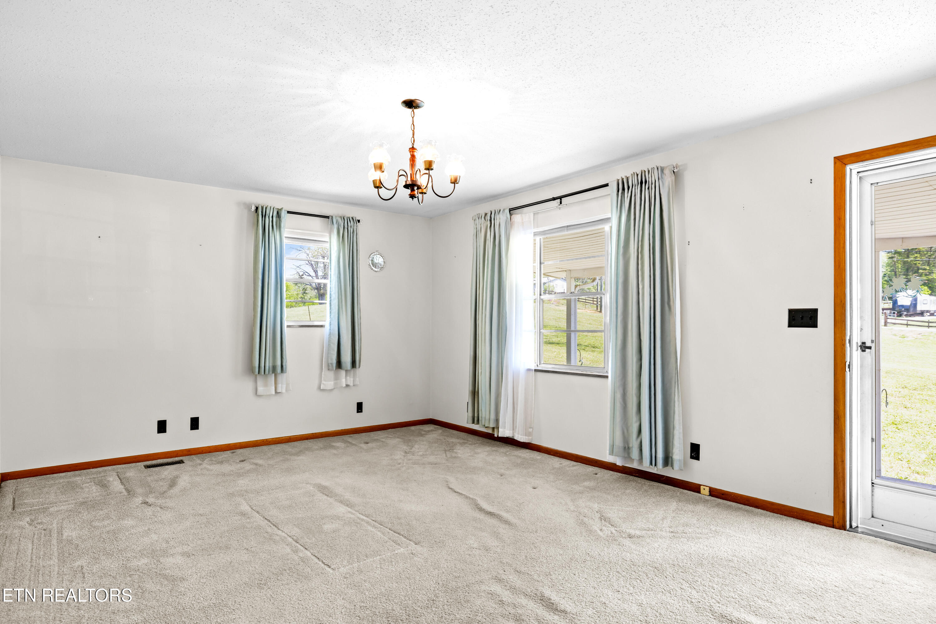 2047 Calderwood Highway Maryville TN 37801