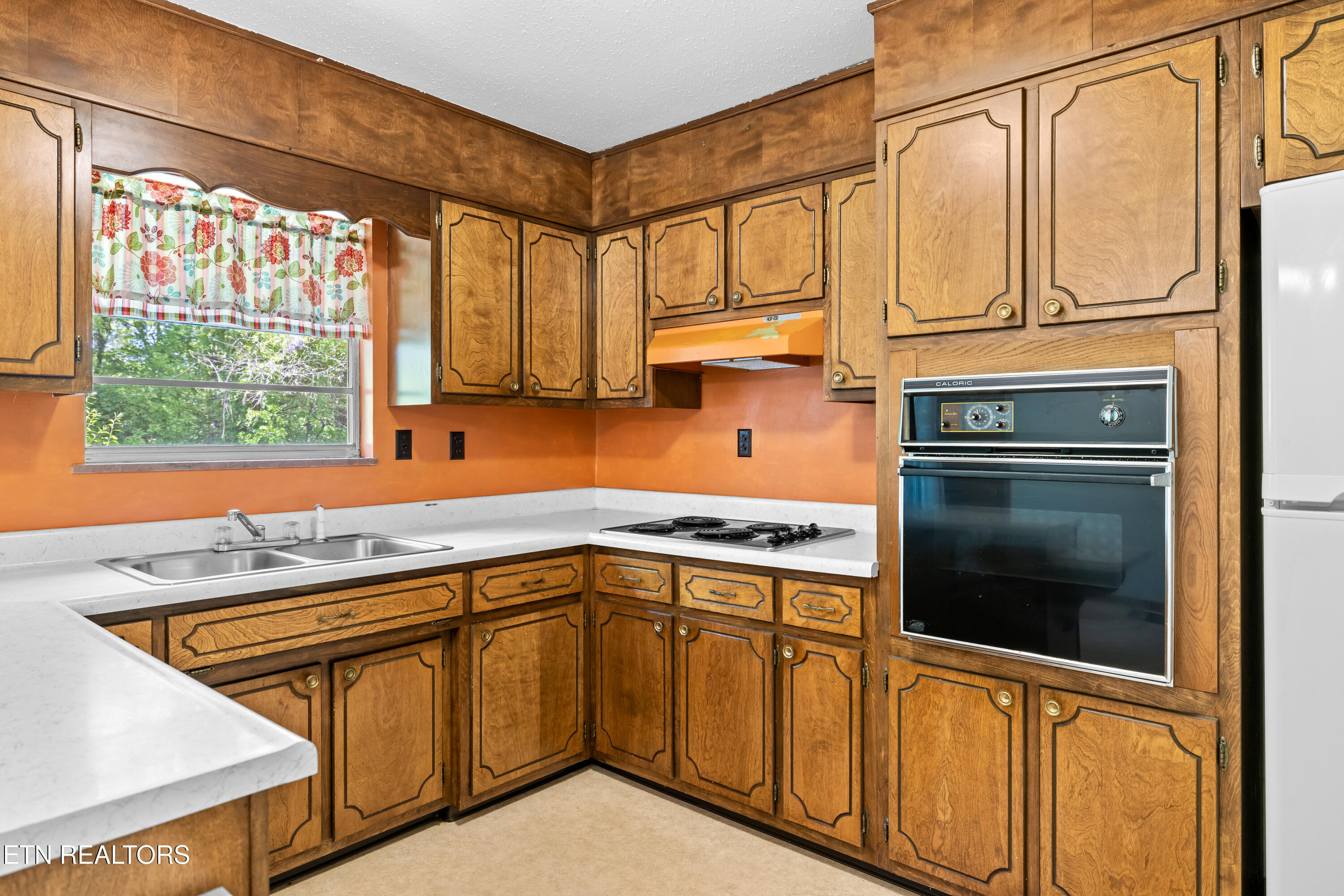 2047 Calderwood Highway Maryville TN 37801