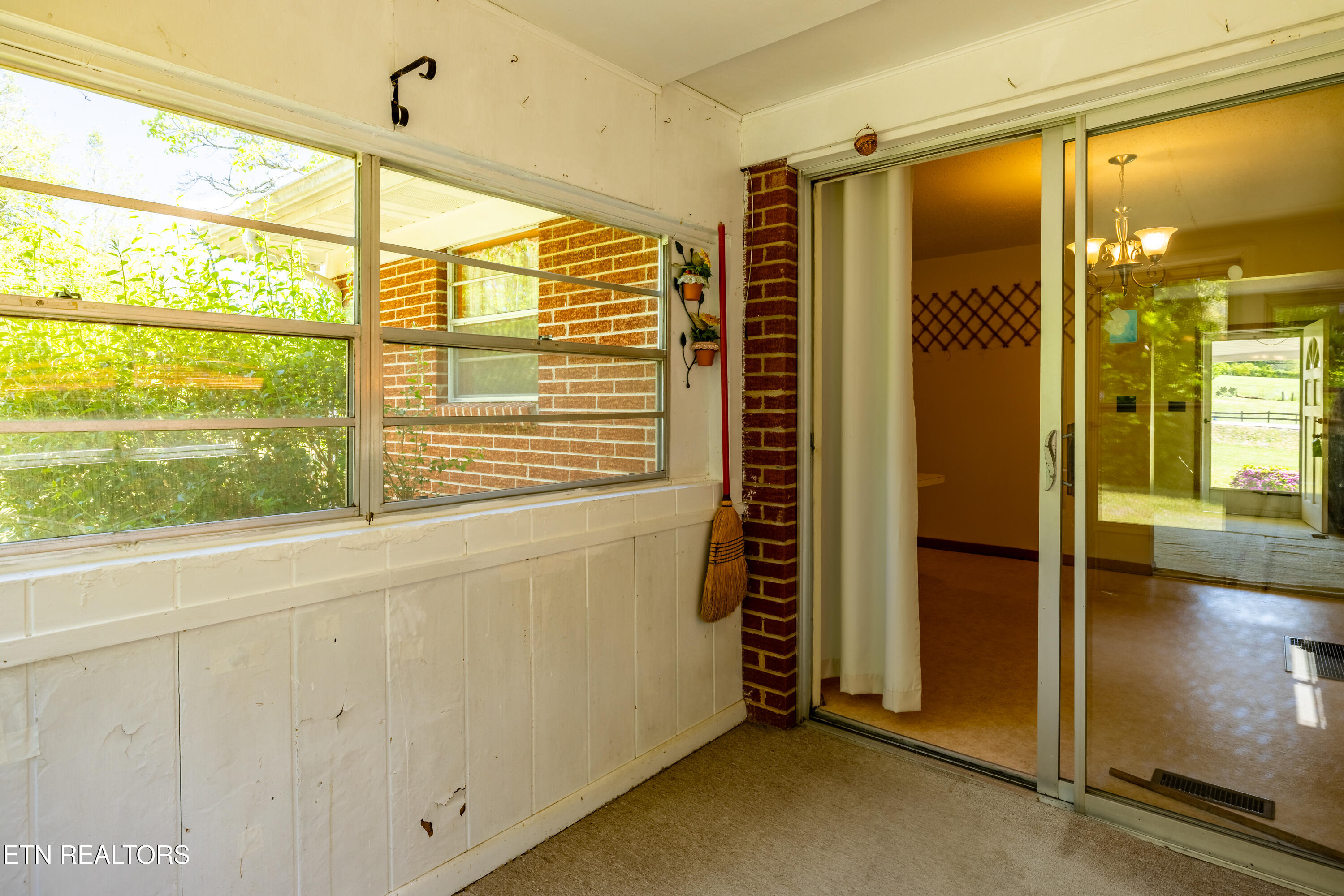 2047 Calderwood Highway Maryville TN 37801