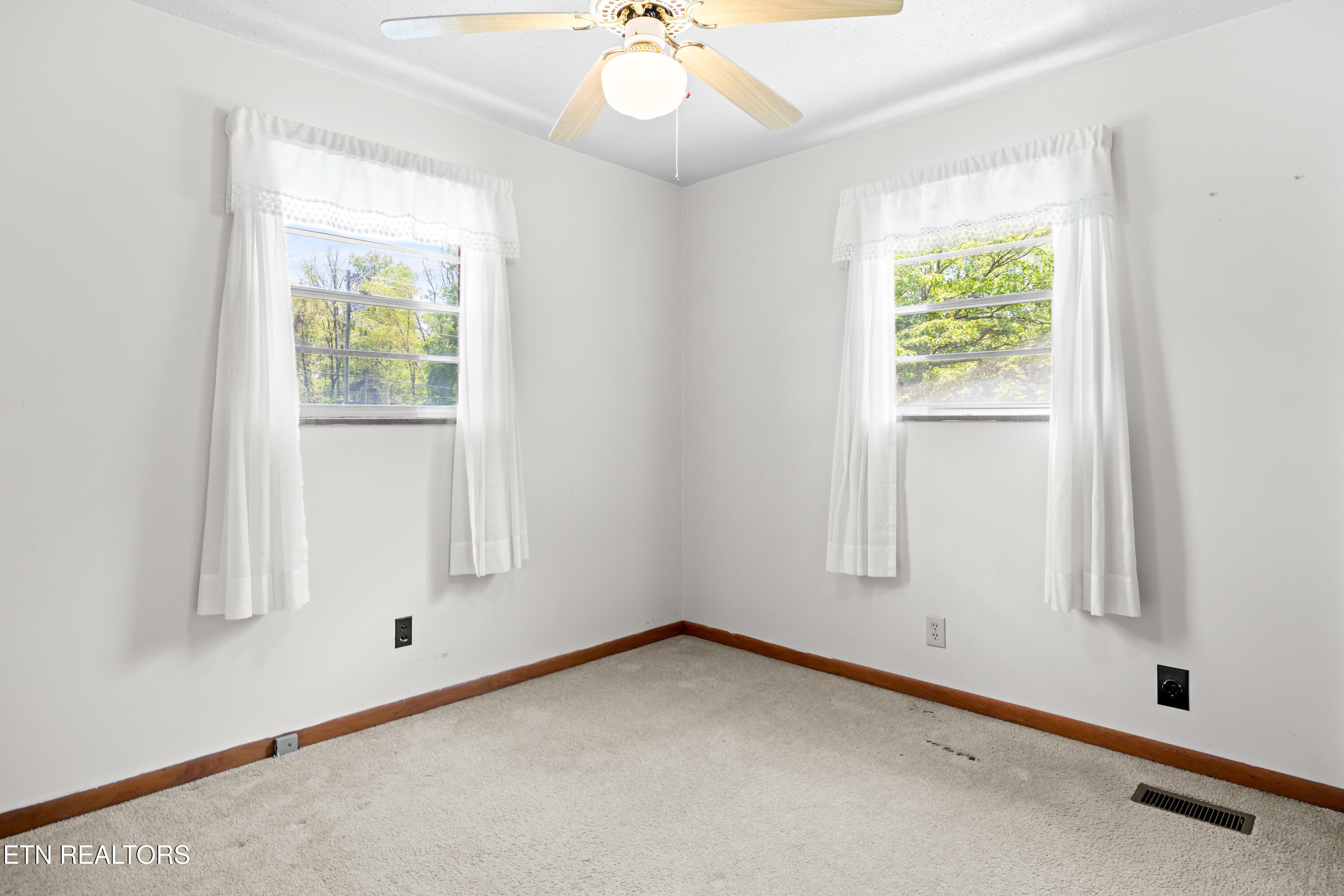 2047 Calderwood Highway Maryville TN 37801